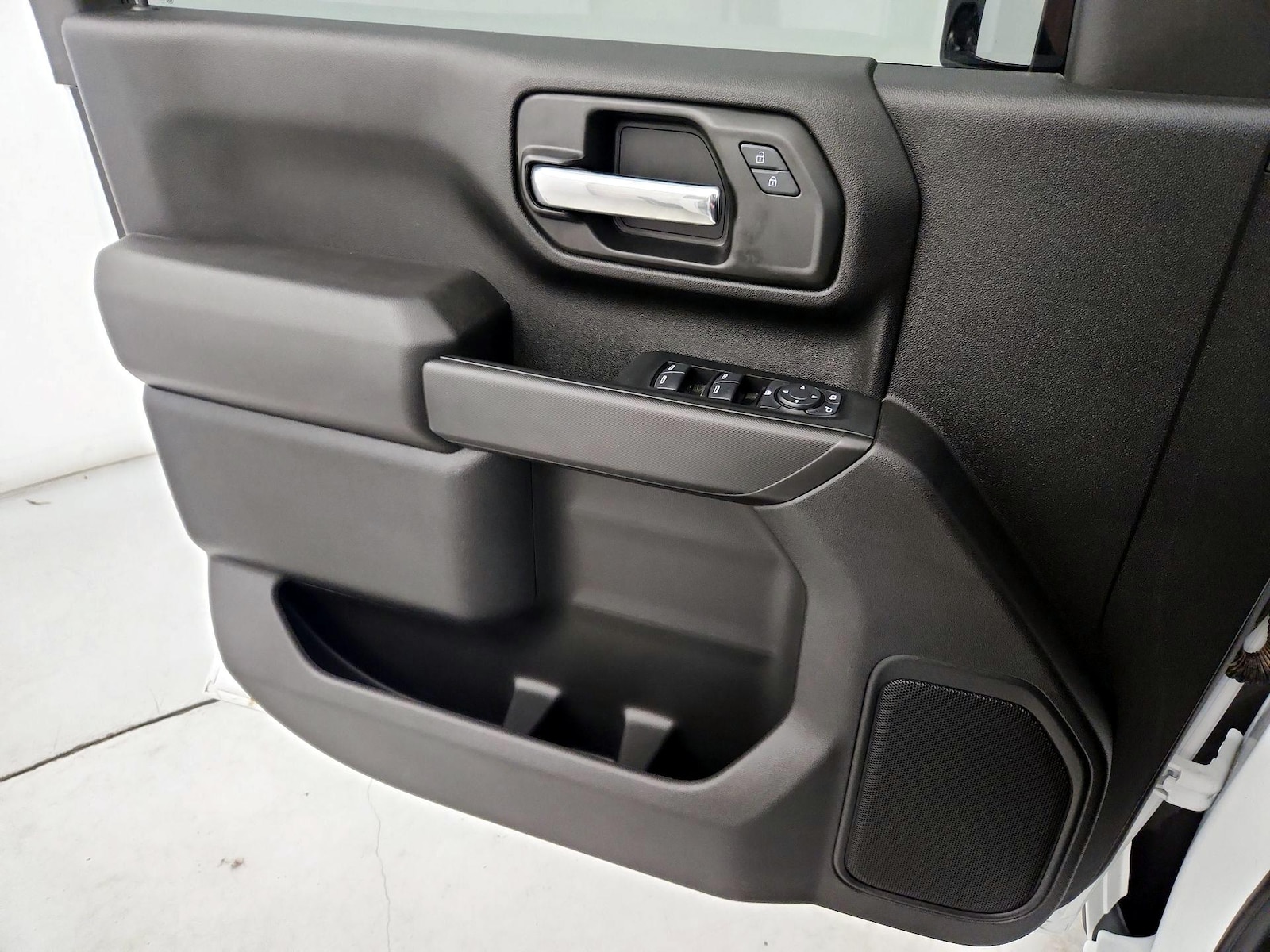 2025 Chevrolet Silverado 3500HD Work Truck - Photo 13