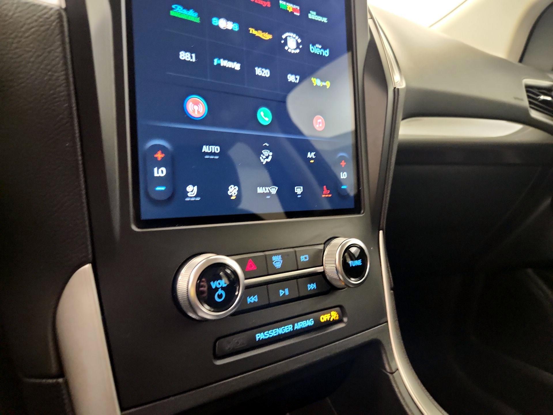 Thumbnail: 2024 Ford Edge - 16