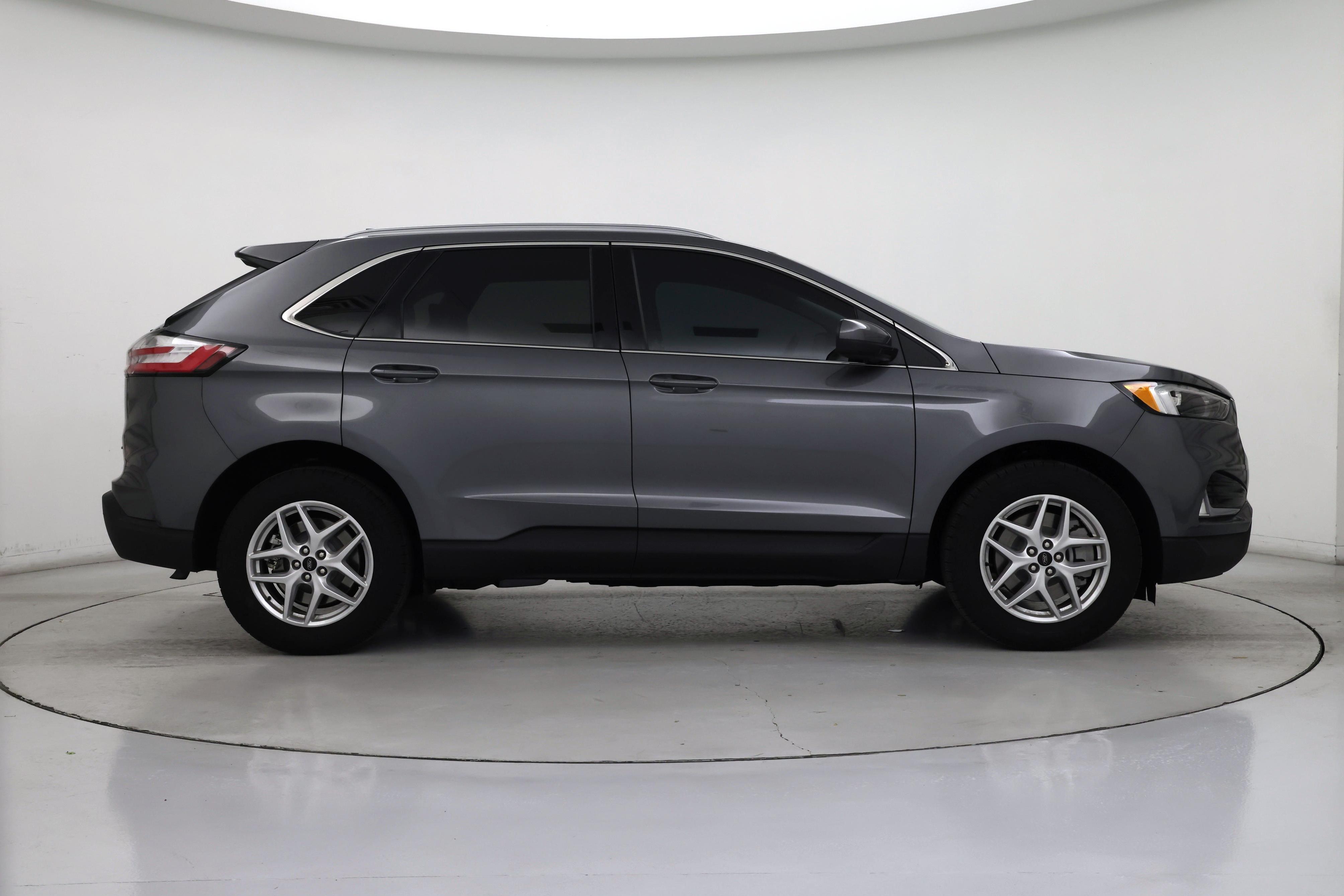 Thumbnail: 2024 Ford Edge - 7