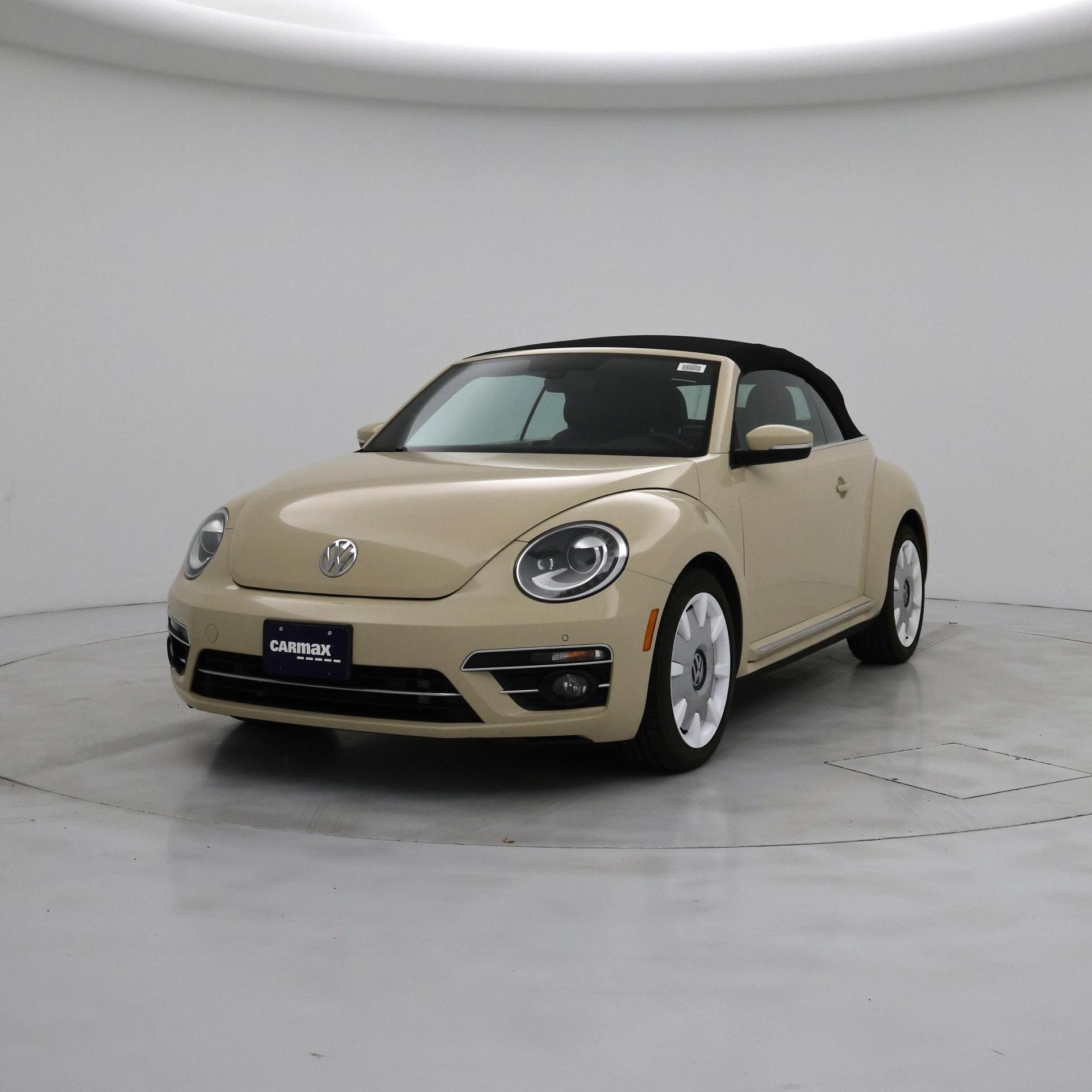 Thumbnail: 2019 Volkswagen Beetle - 4