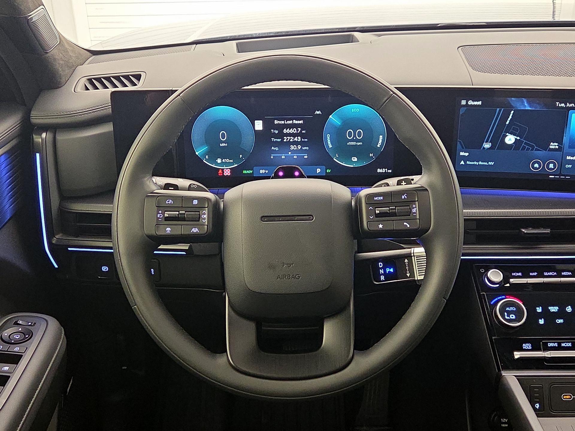 Thumbnail: 2025 Hyundai Santa Fe - 10