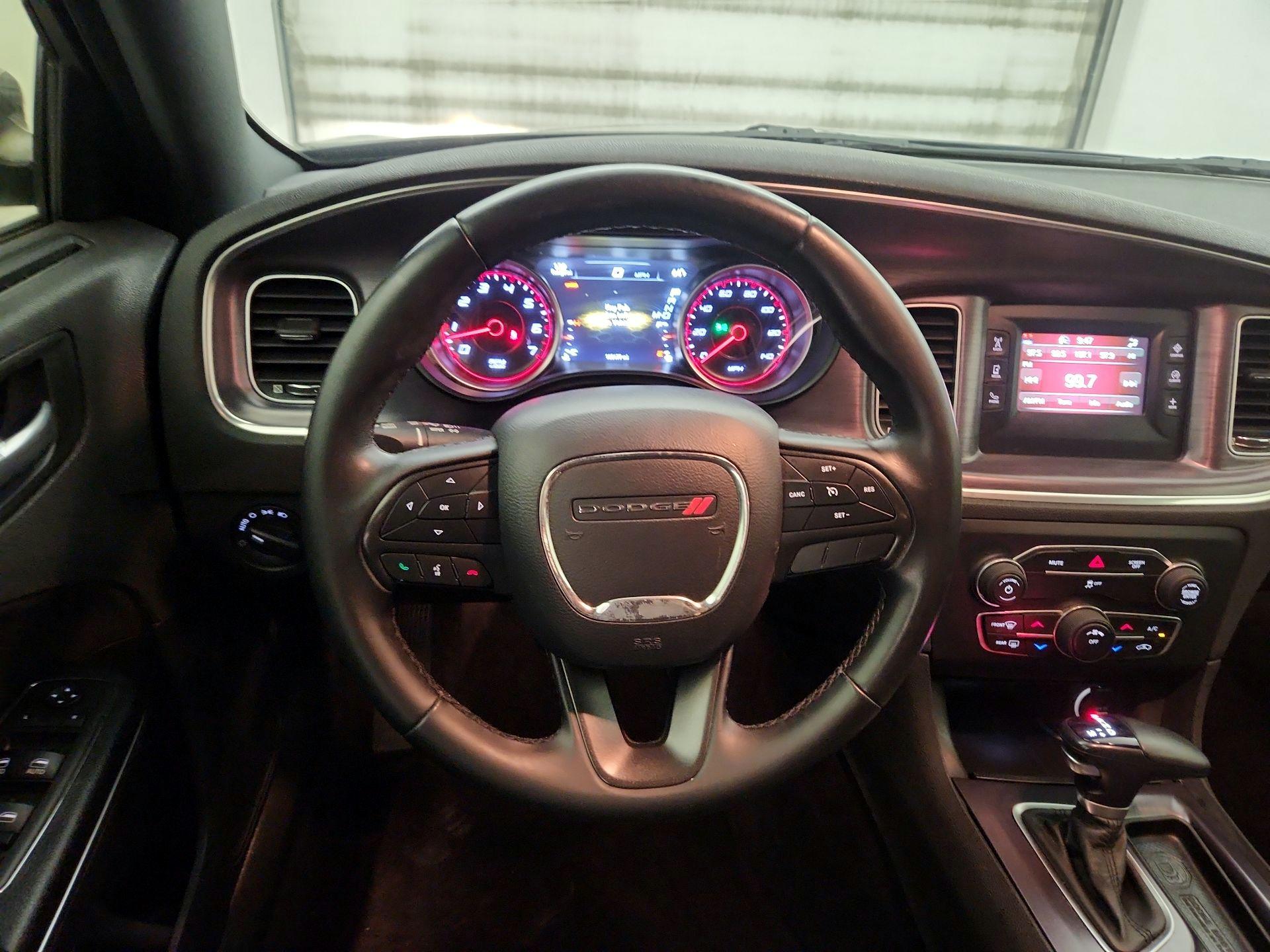 Thumbnail: 2017 Dodge Charger - 10