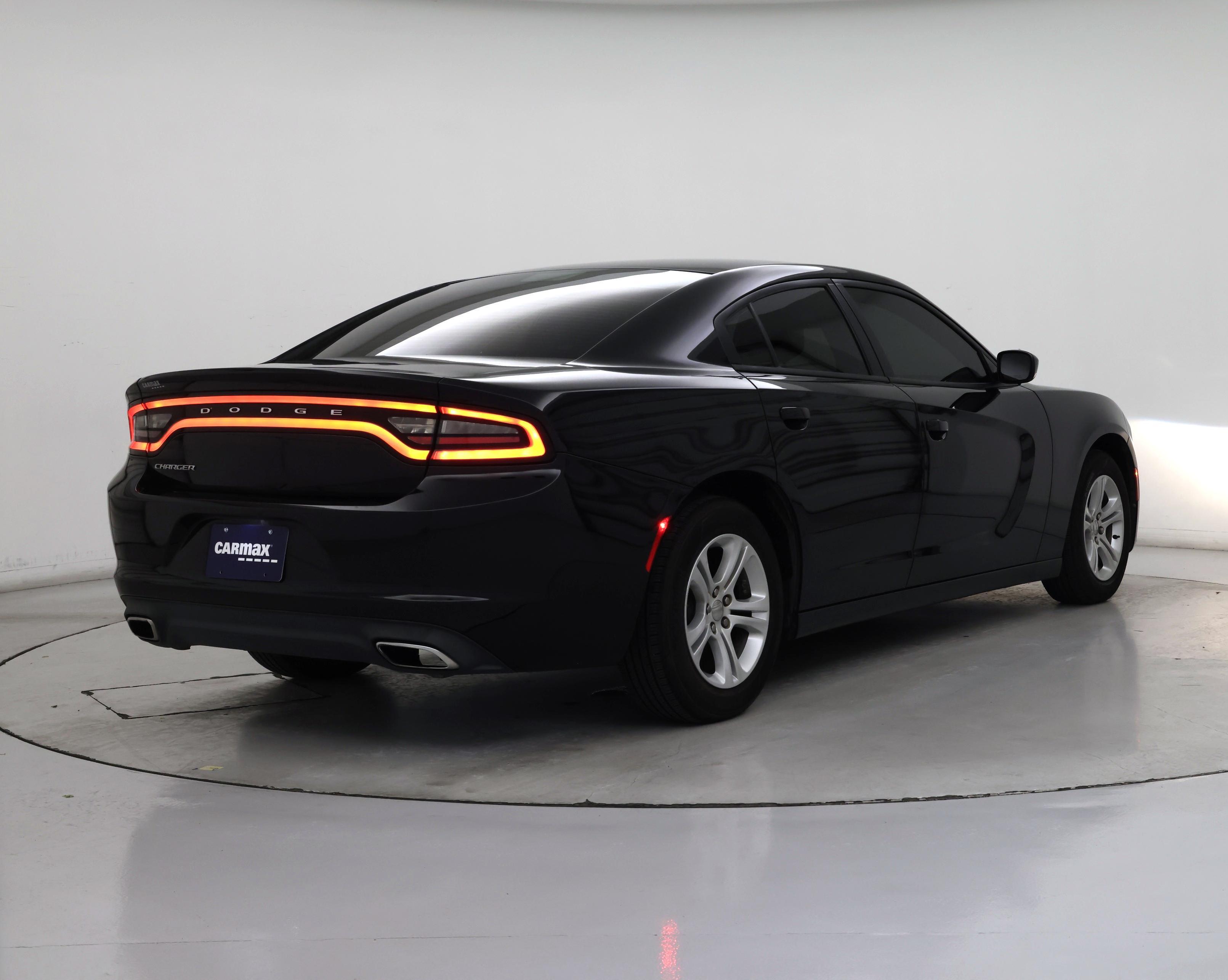 Thumbnail: 2017 Dodge Charger - 8