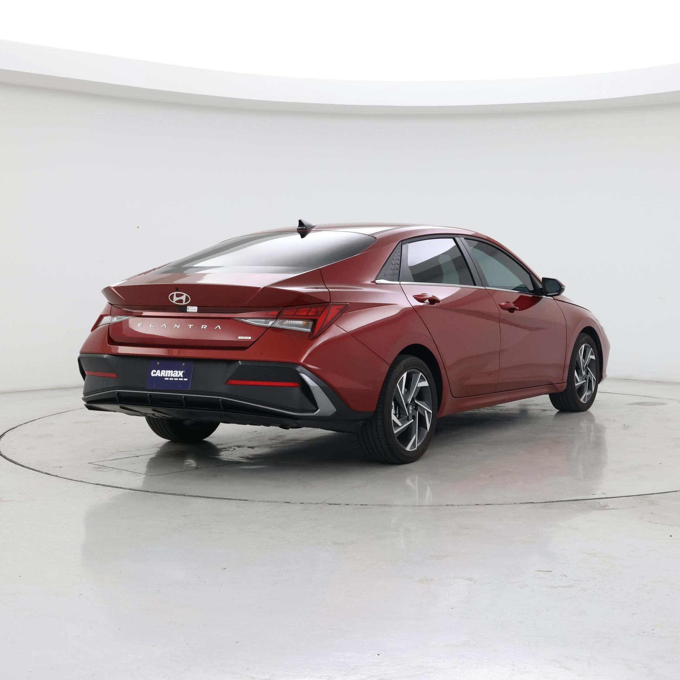 Thumbnail: 2025 Hyundai Elantra - 8