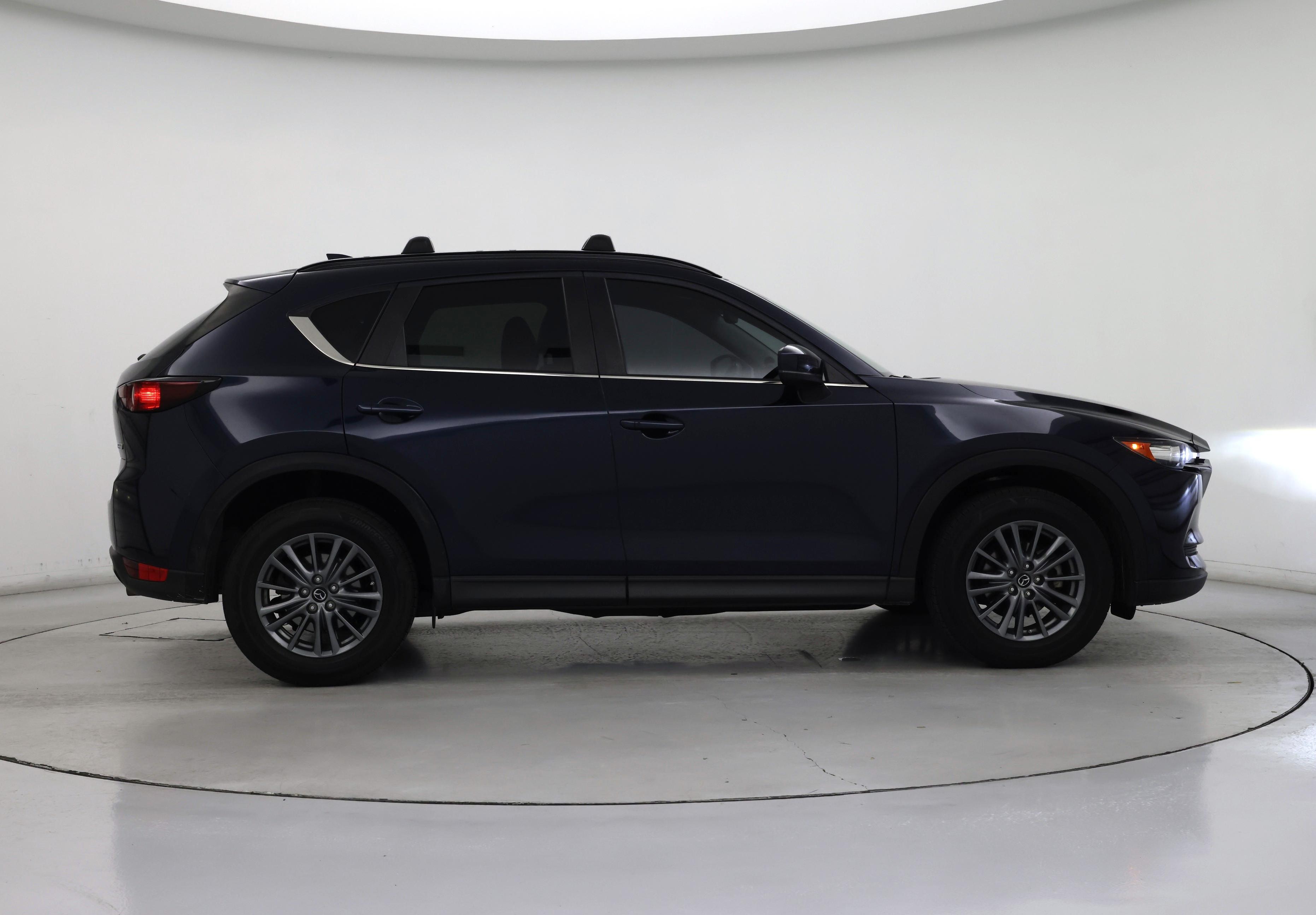 Thumbnail: 2017 Mazda CX-5 - 7