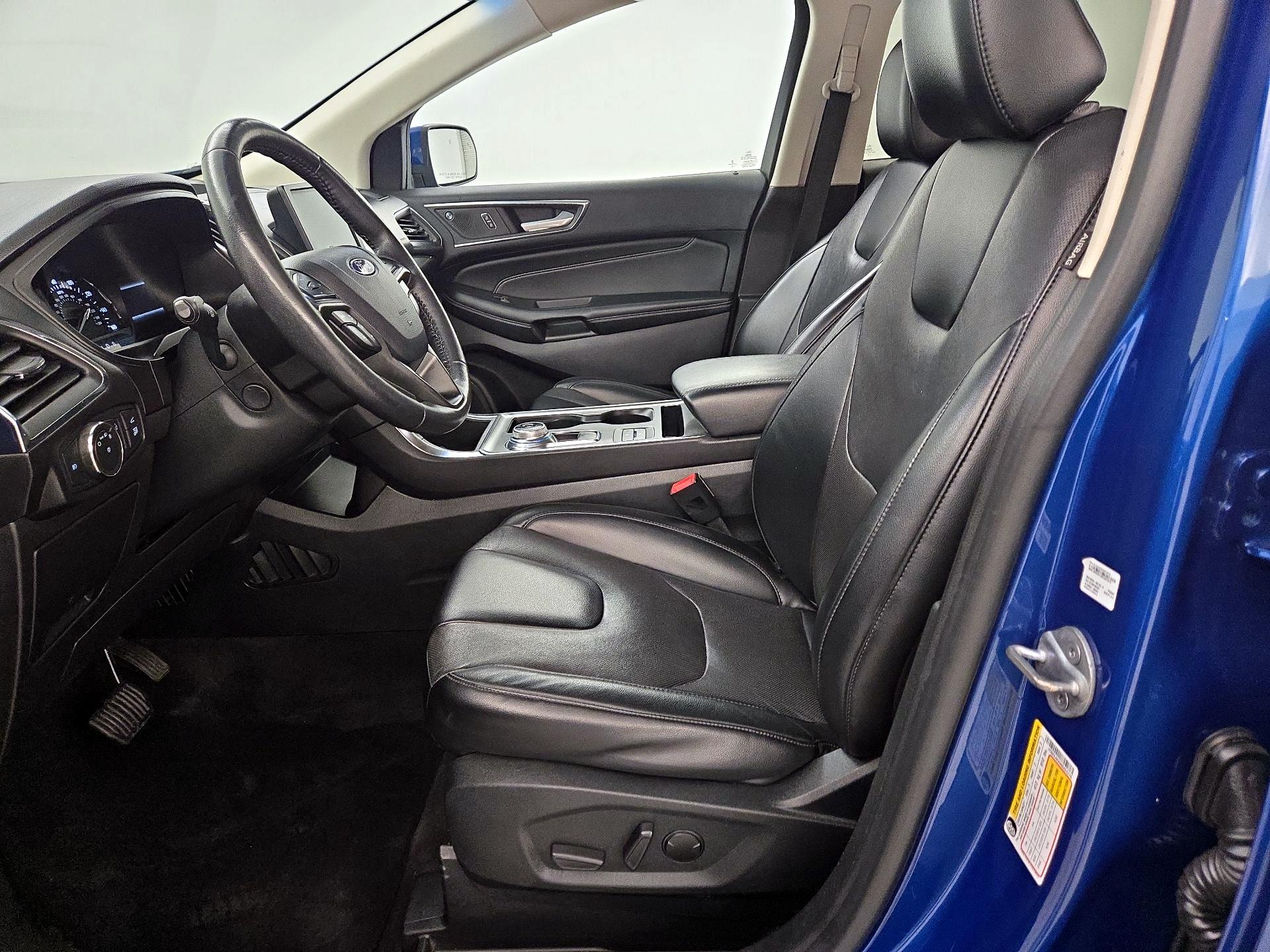 Thumbnail: 2022 Ford Edge - 11