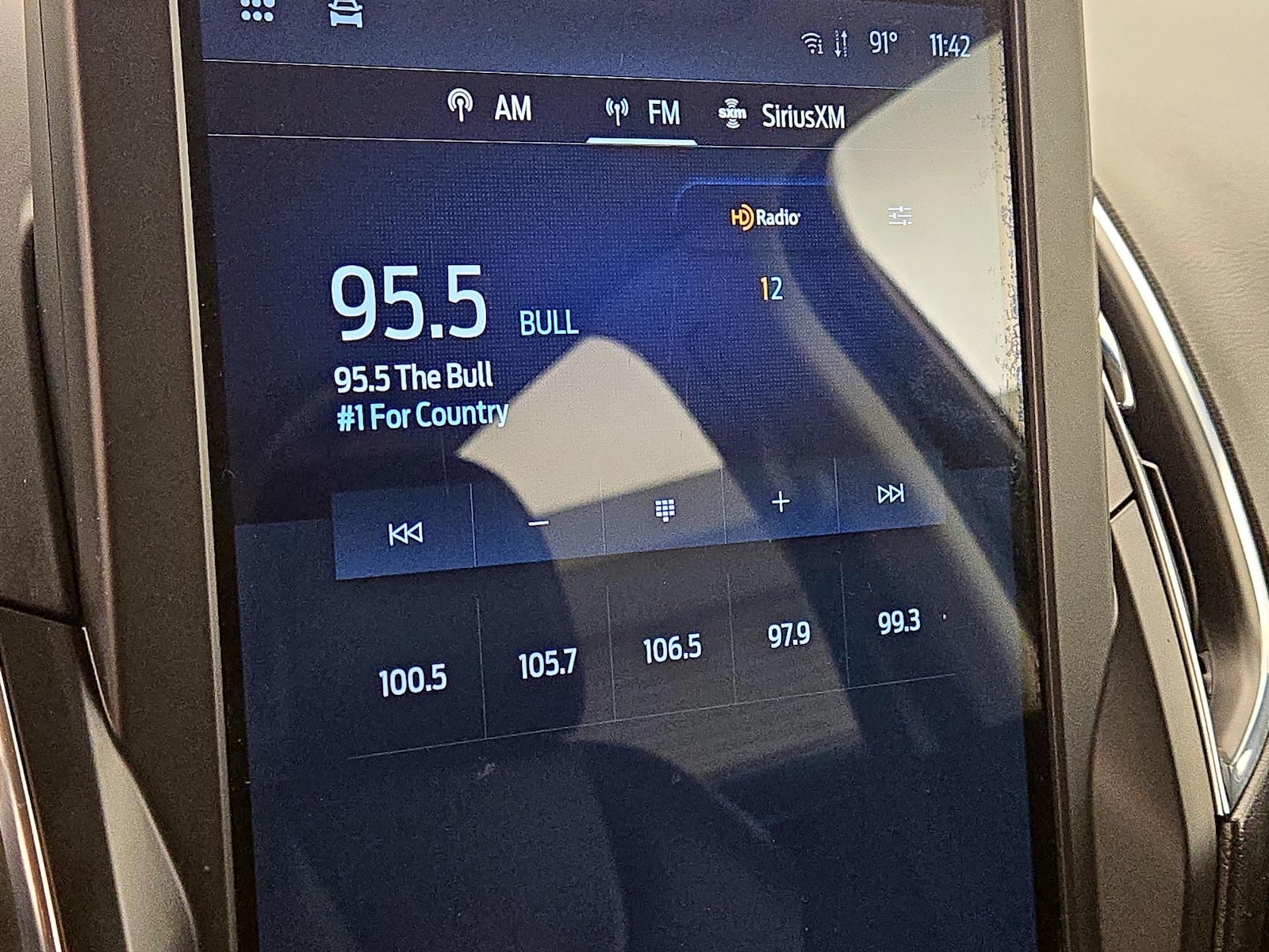 2022 Ford Edge Titanium - Photo 17