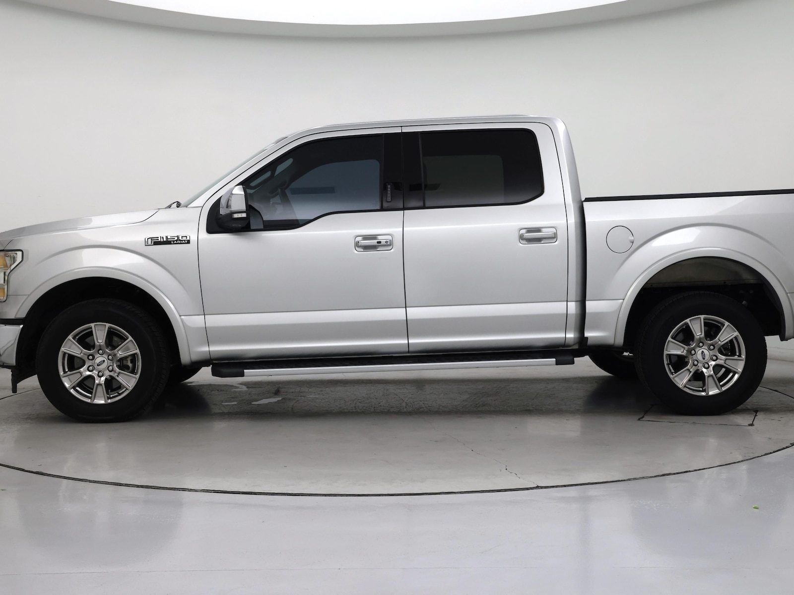 2017 Ford F-150 Lariat - Photo 4