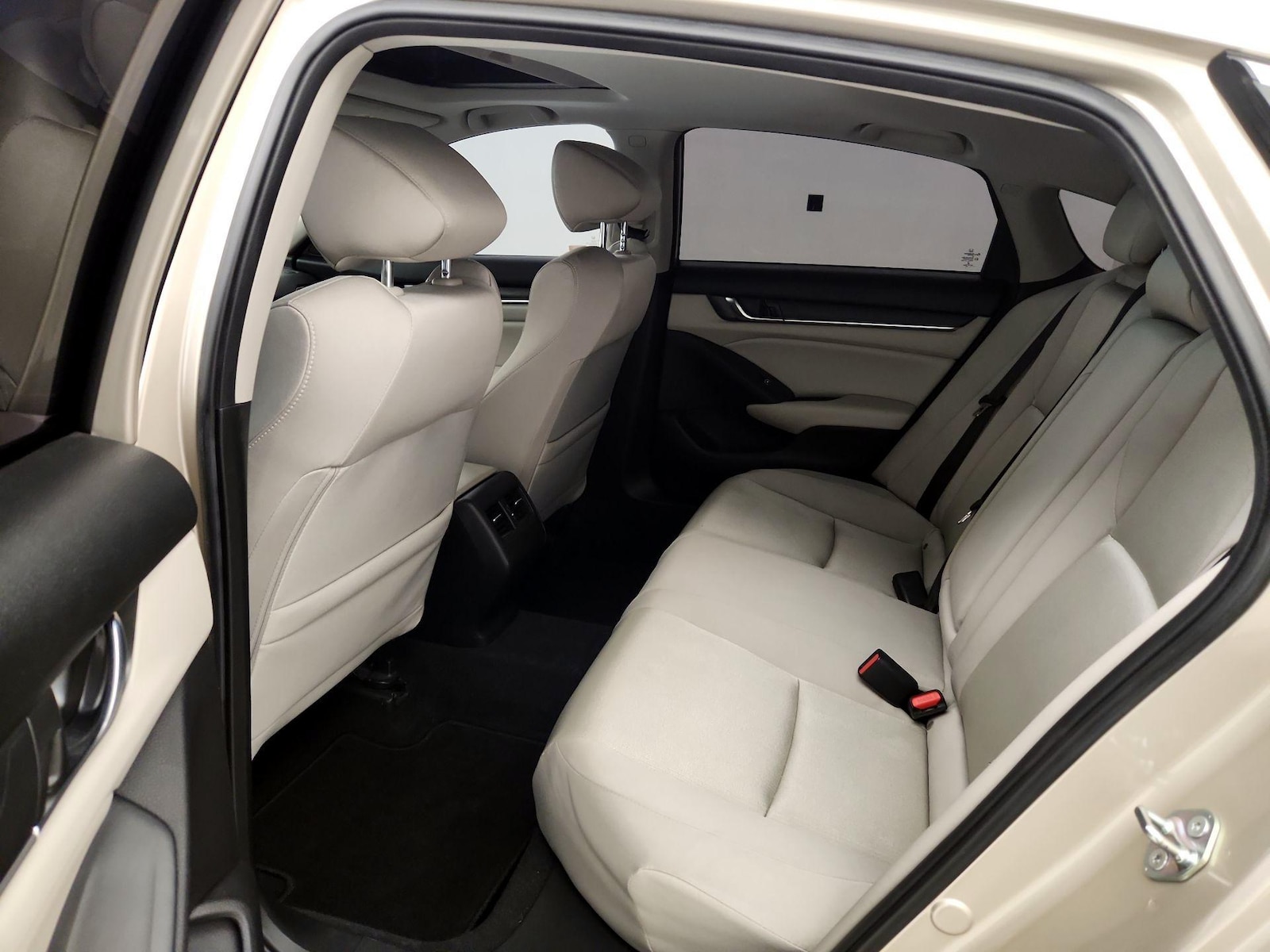2020 Honda Accord EX - Photo 21