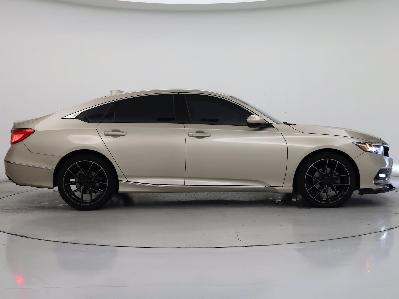 2020 Honda Accord EX - Photo 8