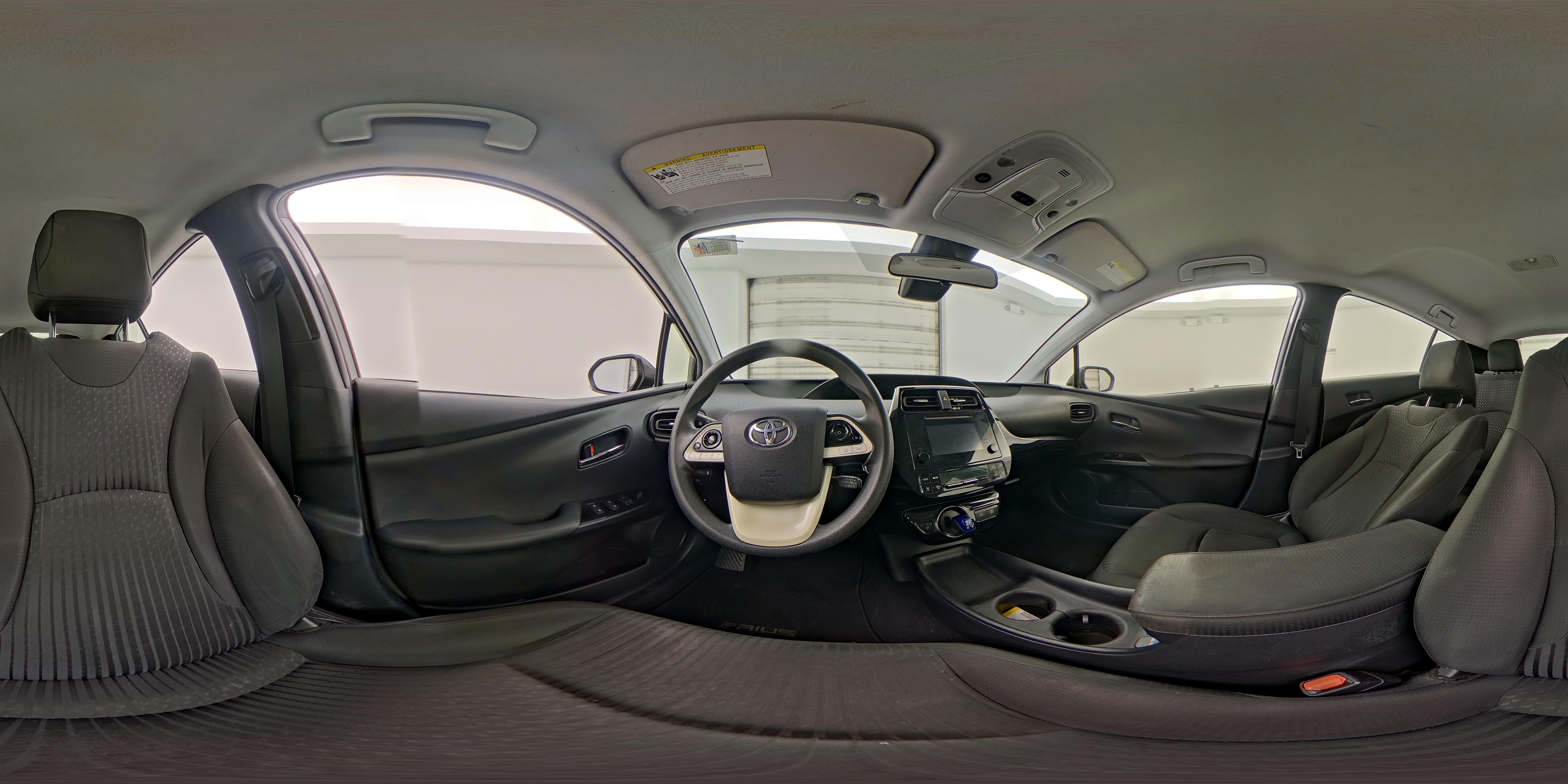 2017 Toyota Prius One - Photo 25