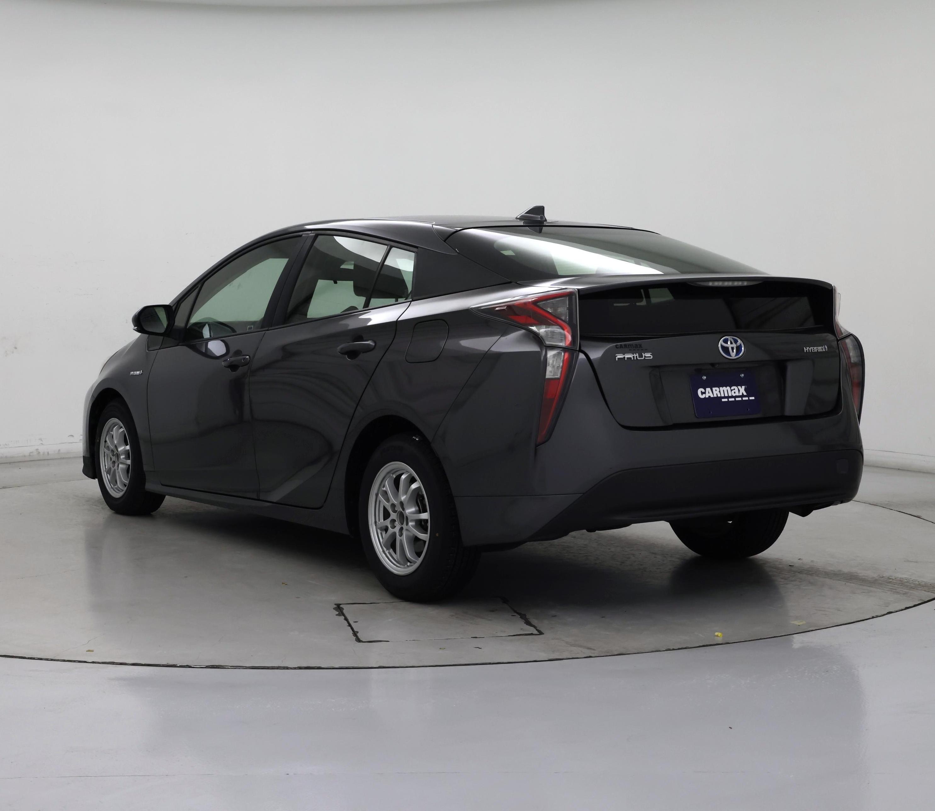 Thumbnail: 2017 Toyota Prius - 2