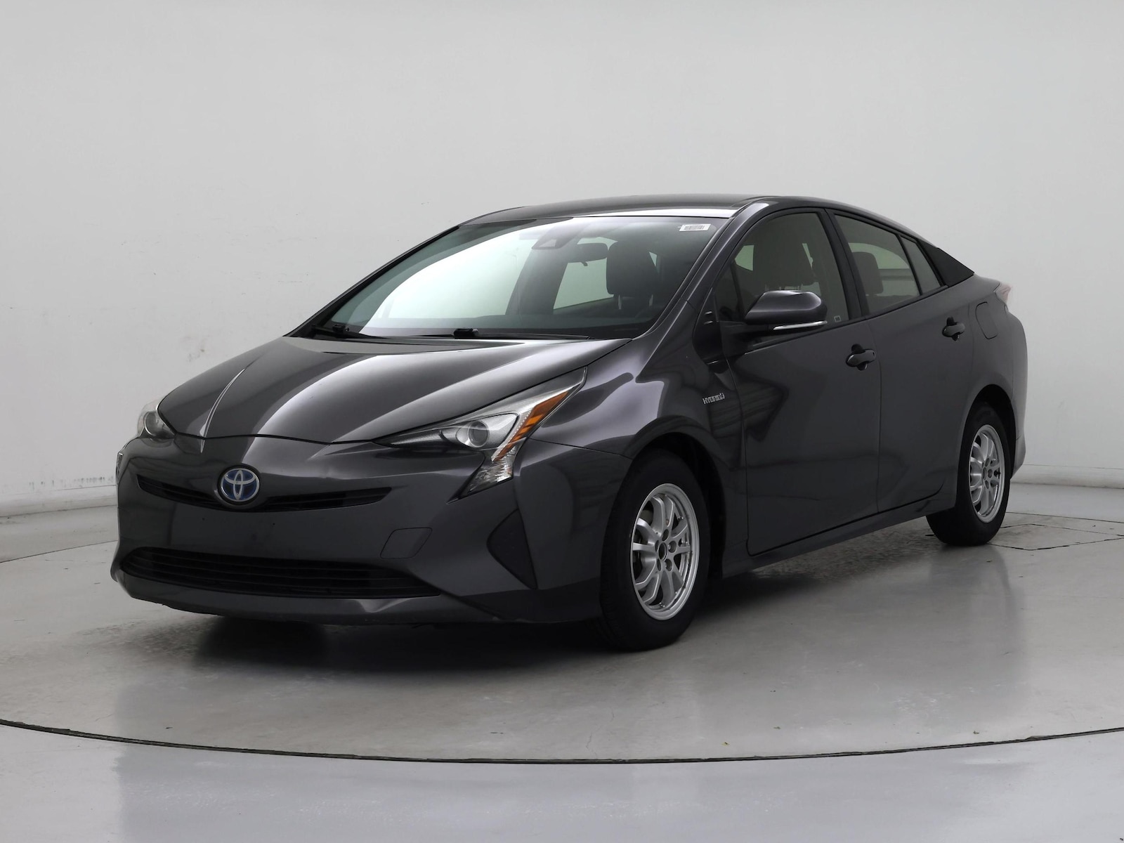 2017 Toyota Prius One - Photo 5