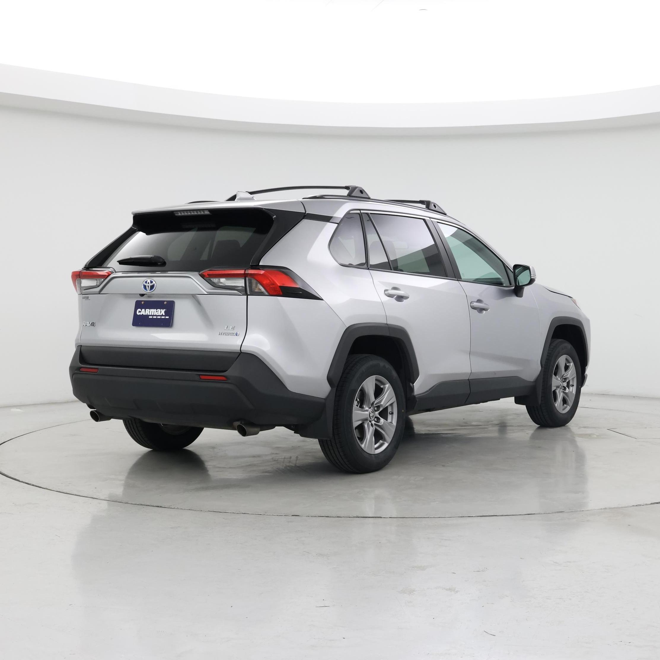 Thumbnail: 2024 Toyota RAV4 - 8