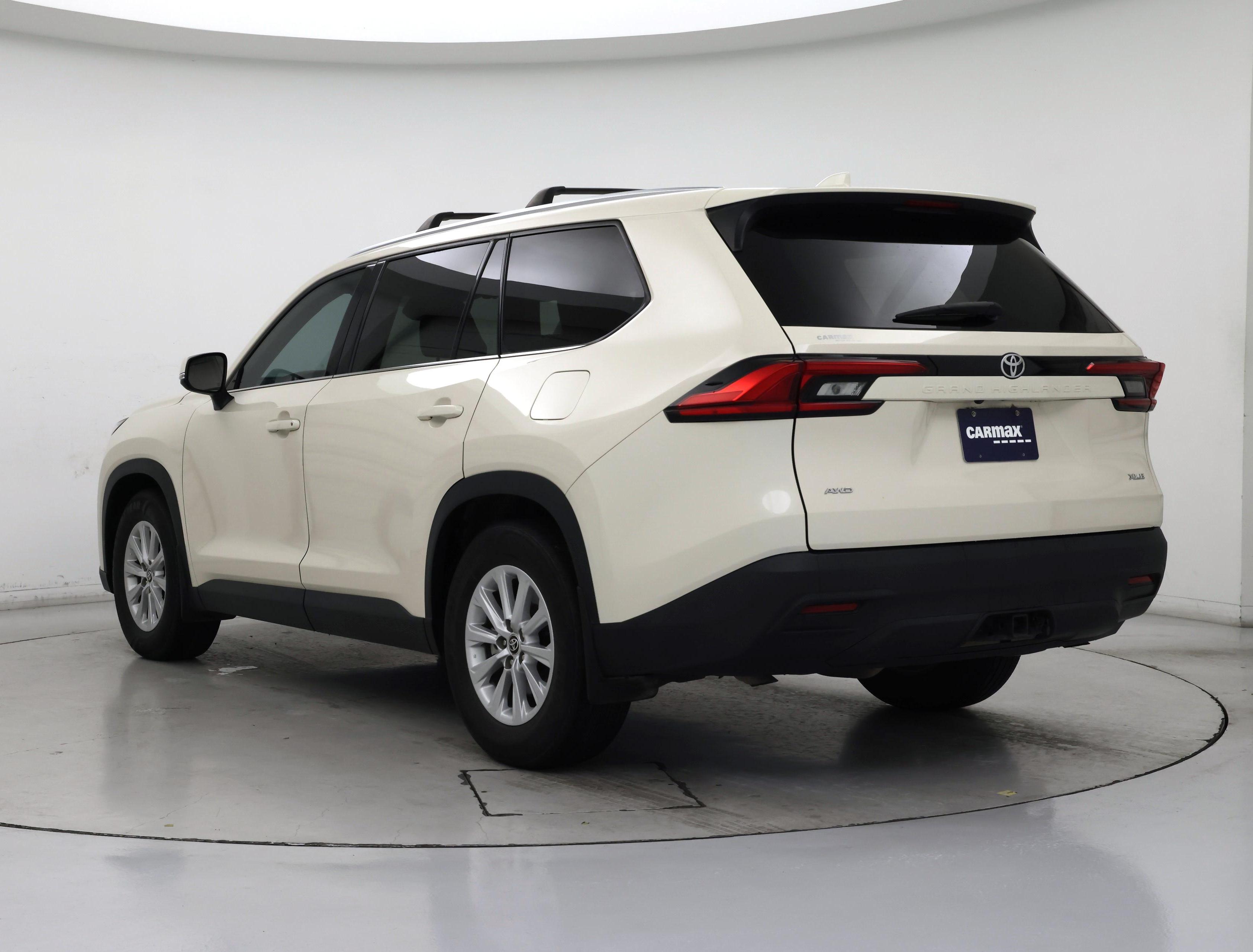 Thumbnail: 2024 Toyota Grand Highlander - 2