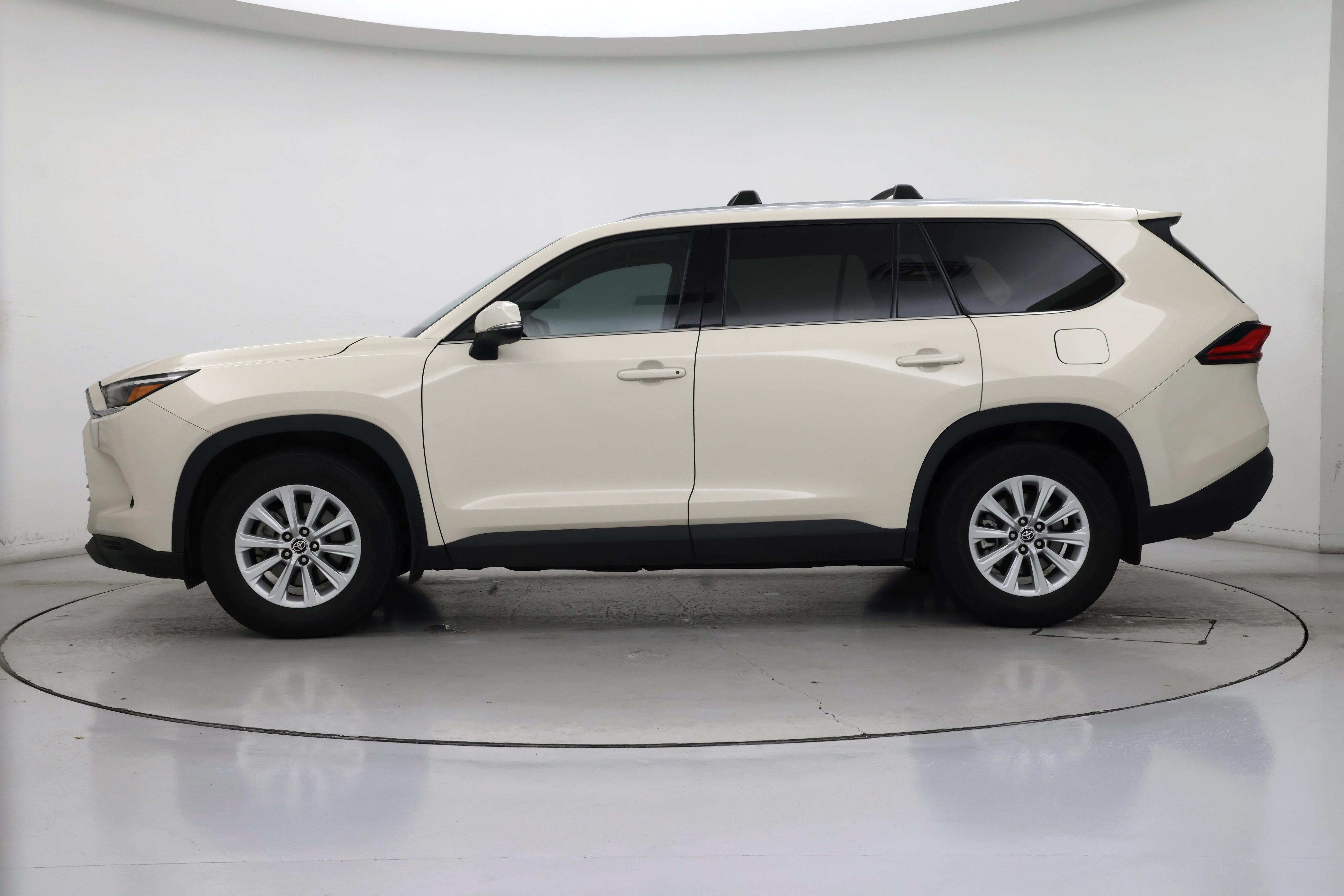 Thumbnail: 2024 Toyota Grand Highlander - 3