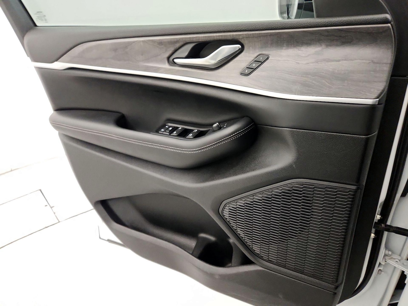 2024 Jeep Grand Cherokee L Limited - Photo 13