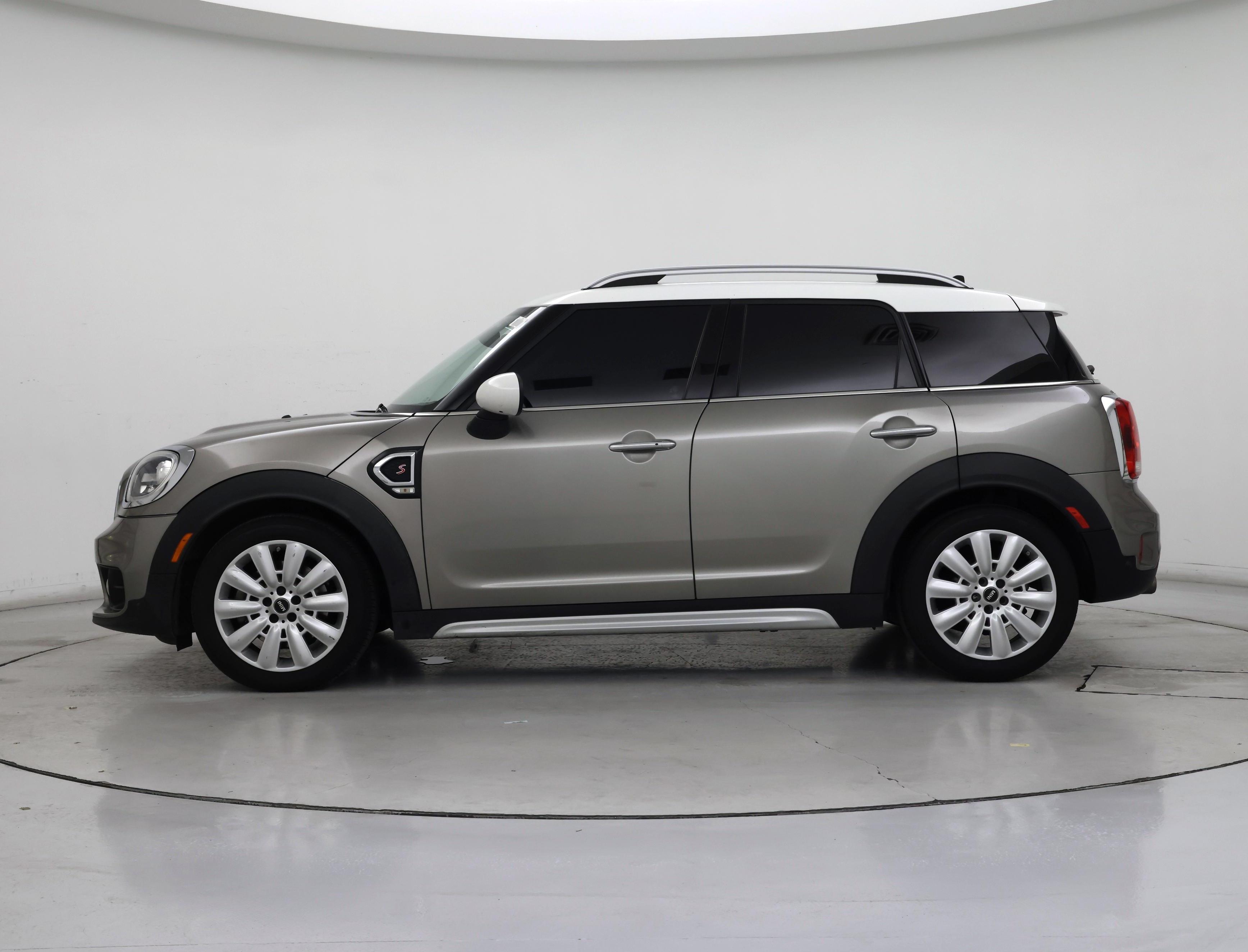 Thumbnail: 2017 MINI Cooper Countryman - 3