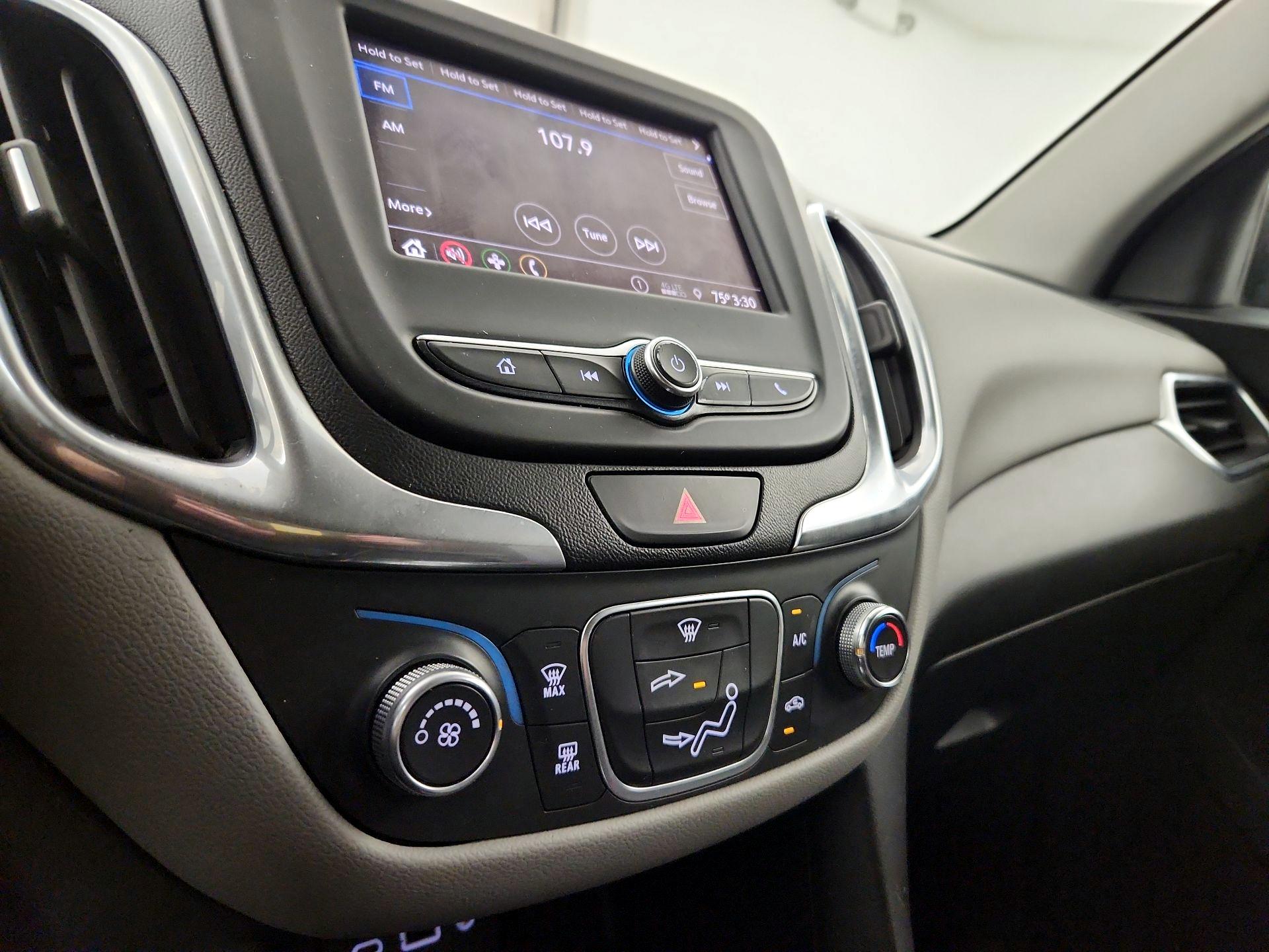 Thumbnail: 2021 Chevrolet Equinox - 16