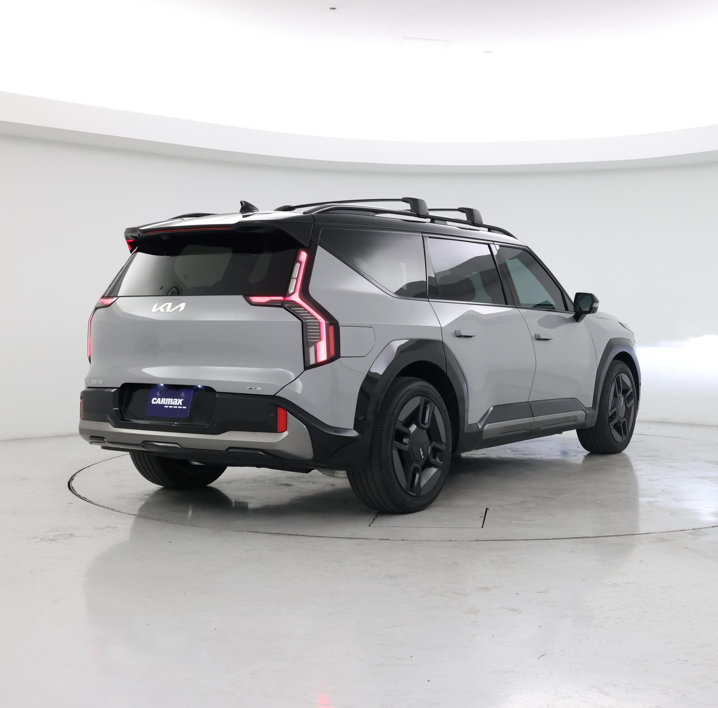Thumbnail: 2026 Kia EV9 - 8