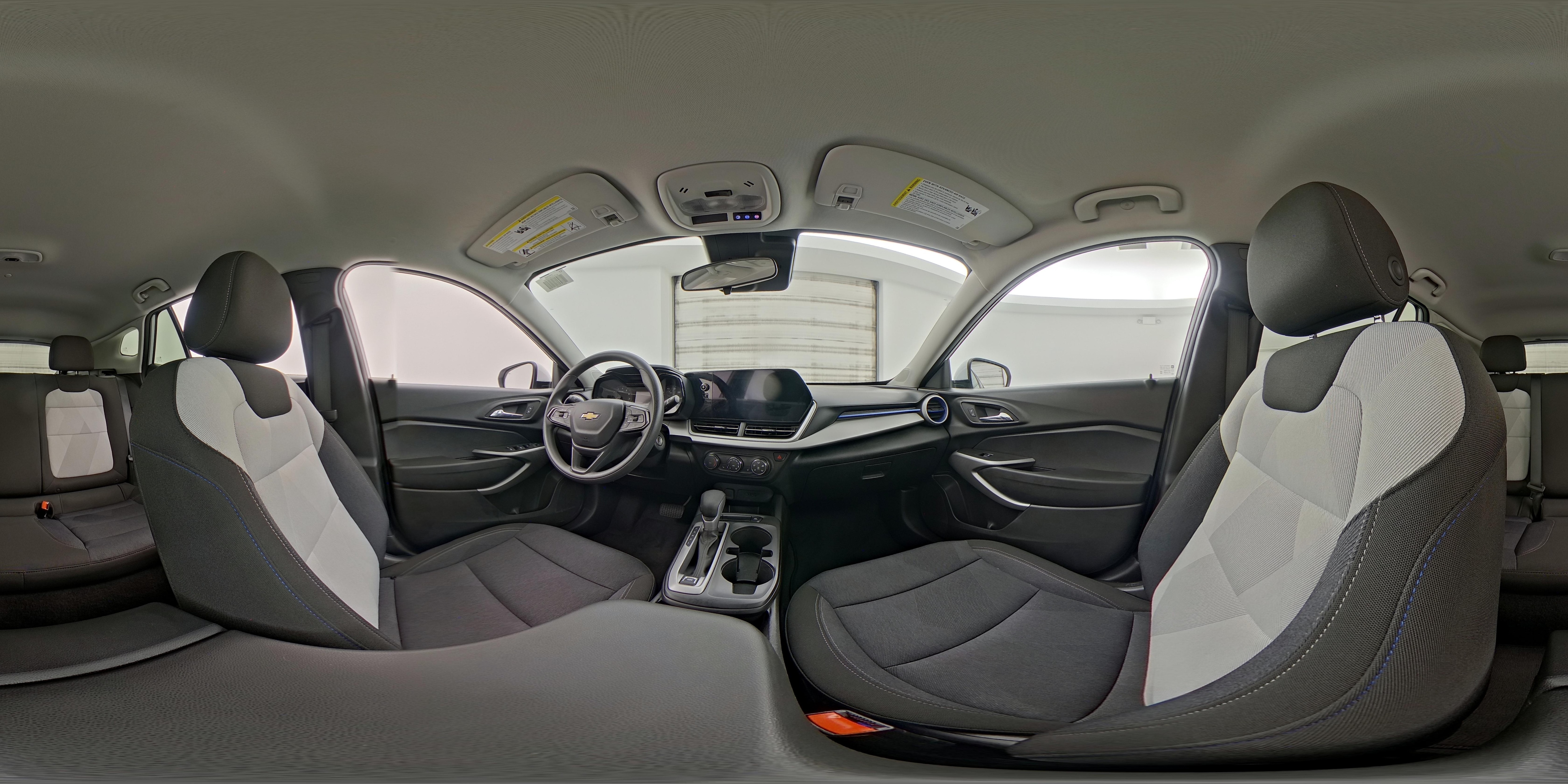 2024 Chevrolet Trax LS - Photo 24