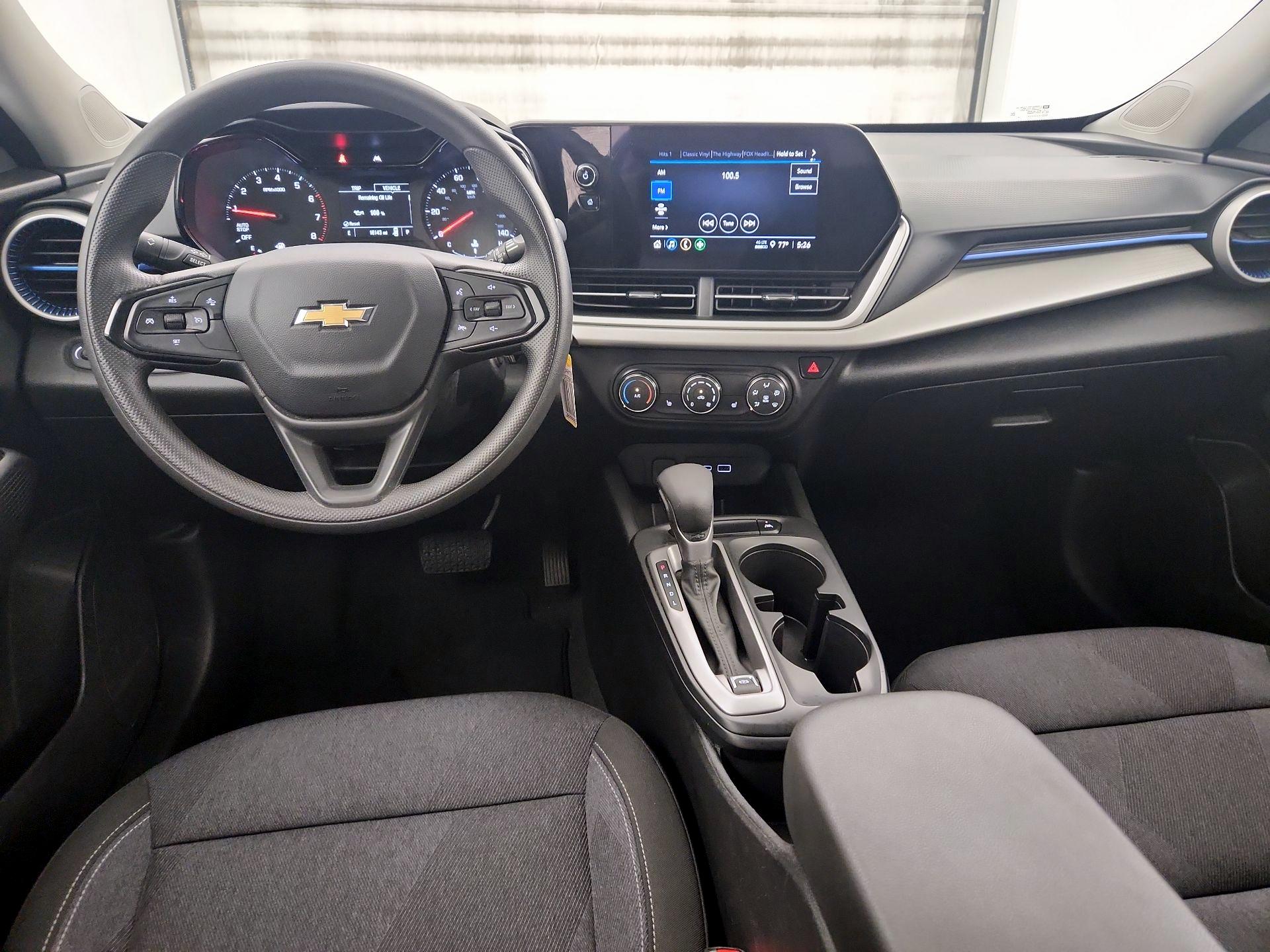Thumbnail: 2024 Chevrolet Trax - 9