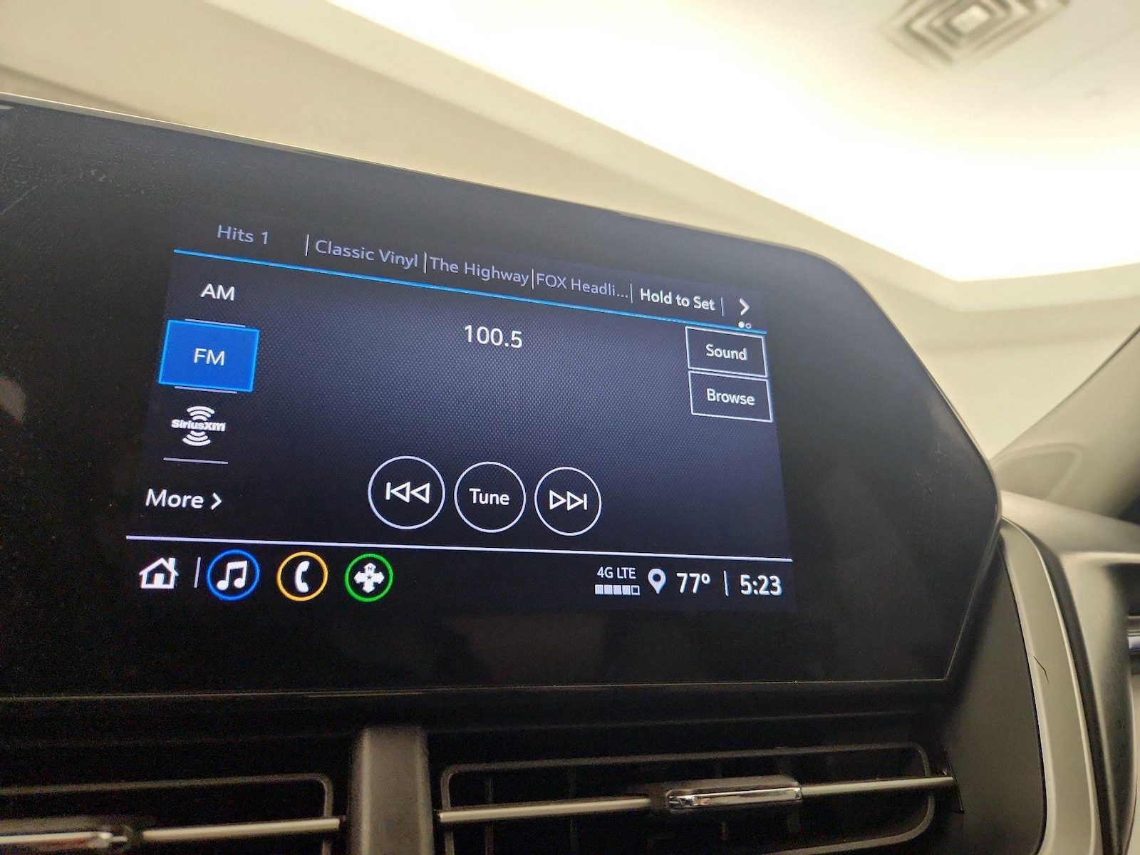 2024 Chevrolet Trax LS - Photo 16
