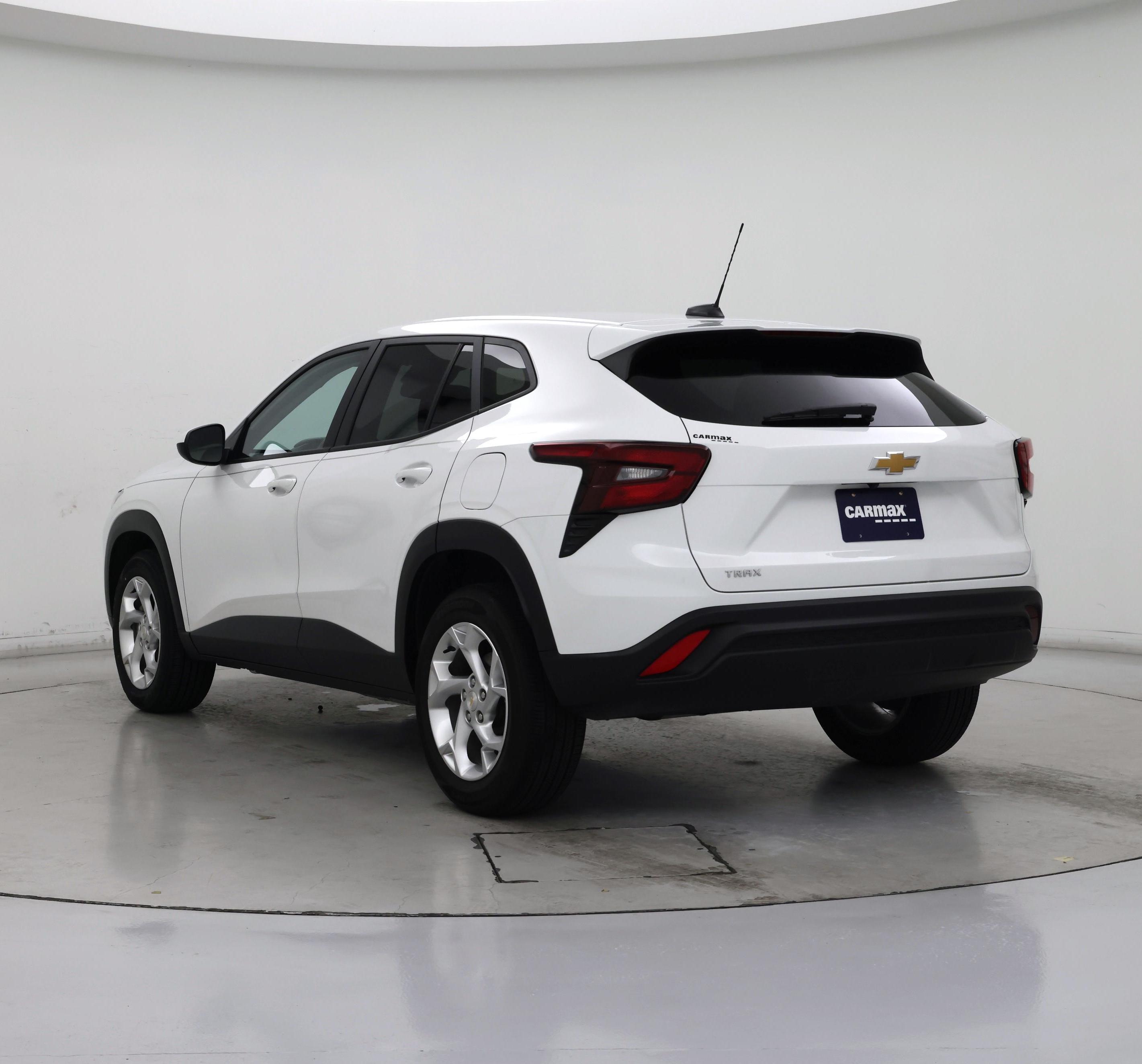 Thumbnail: 2024 Chevrolet Trax - 2