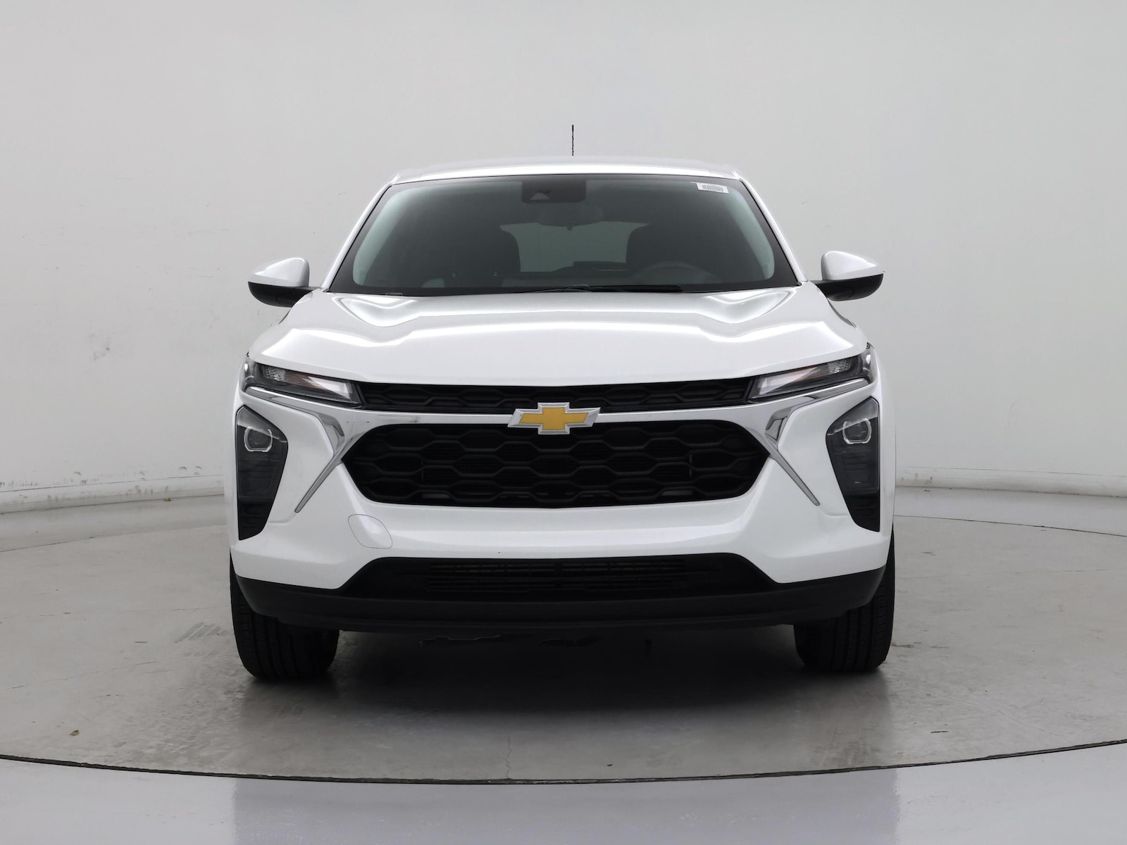 2024 Chevrolet Trax LS - Photo 6