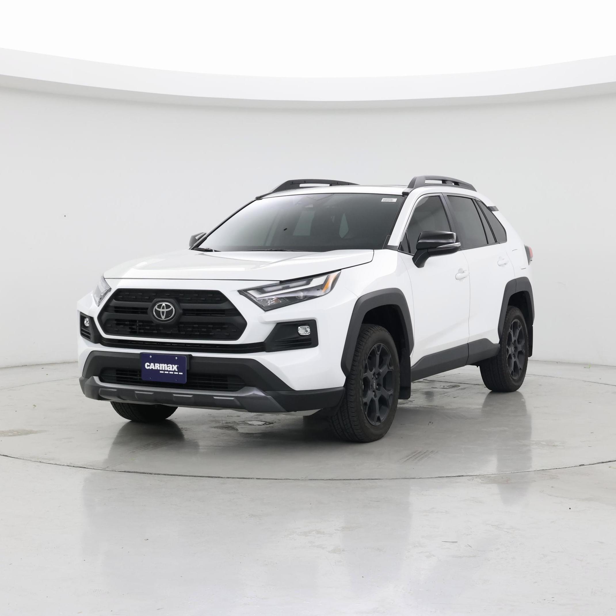 Thumbnail: 2023 Toyota RAV4 - 4