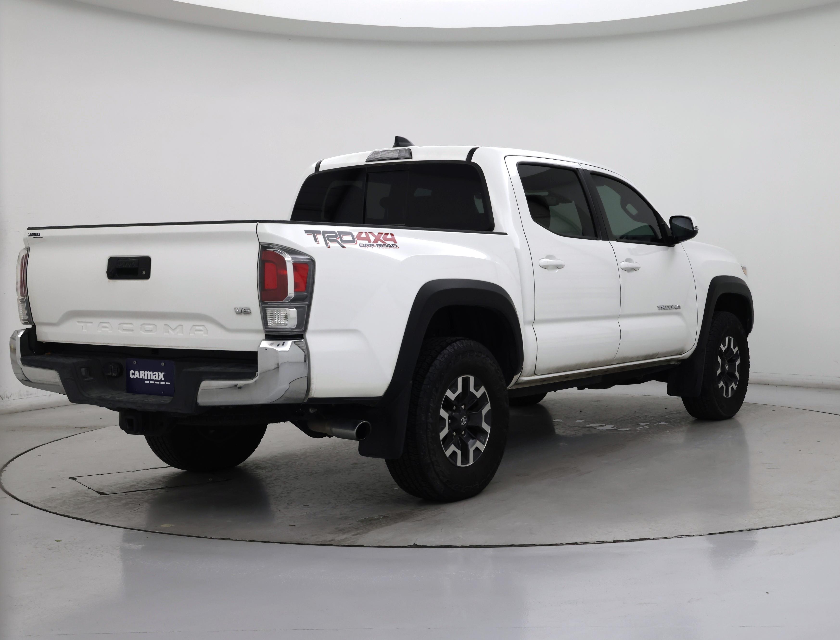 Thumbnail: 2023 Toyota Tacoma - 8