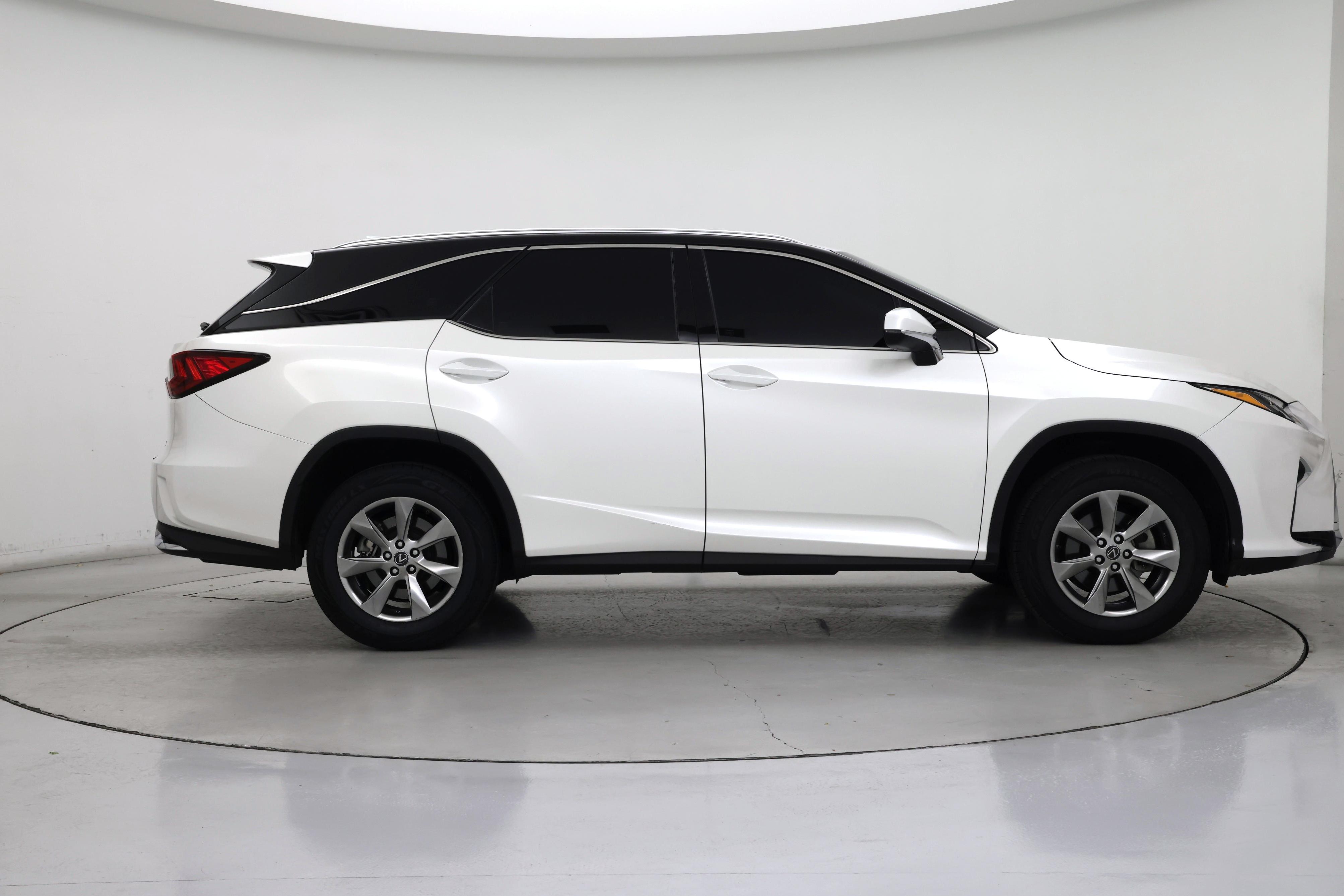 Thumbnail: 2019 Lexus RX - 7
