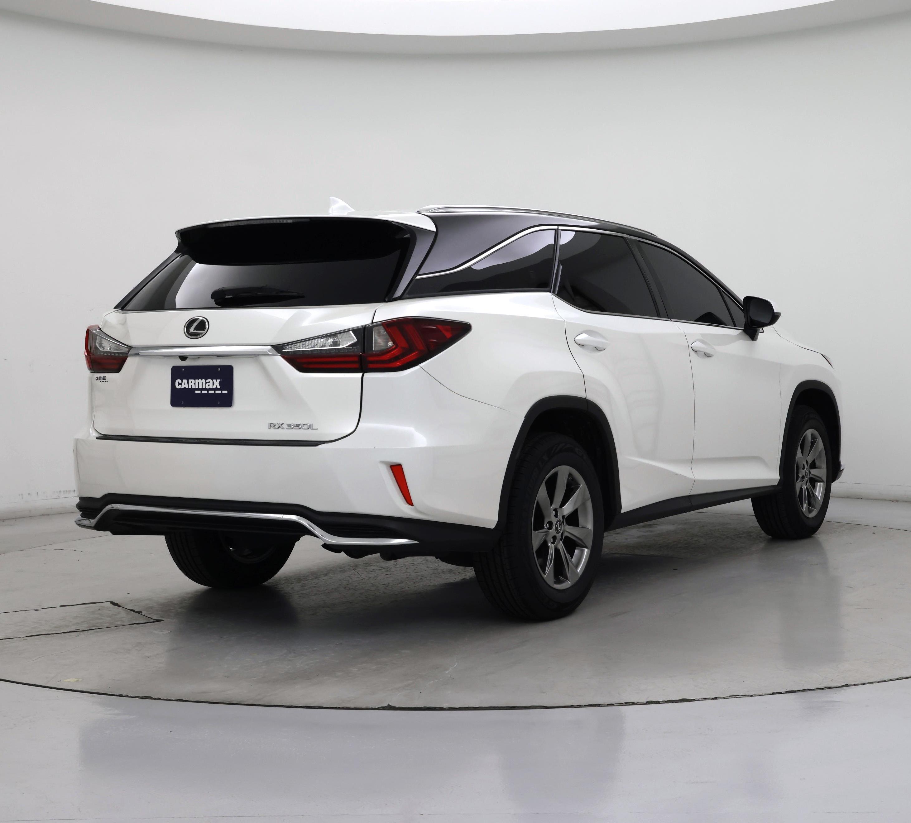 Thumbnail: 2019 Lexus RX - 8