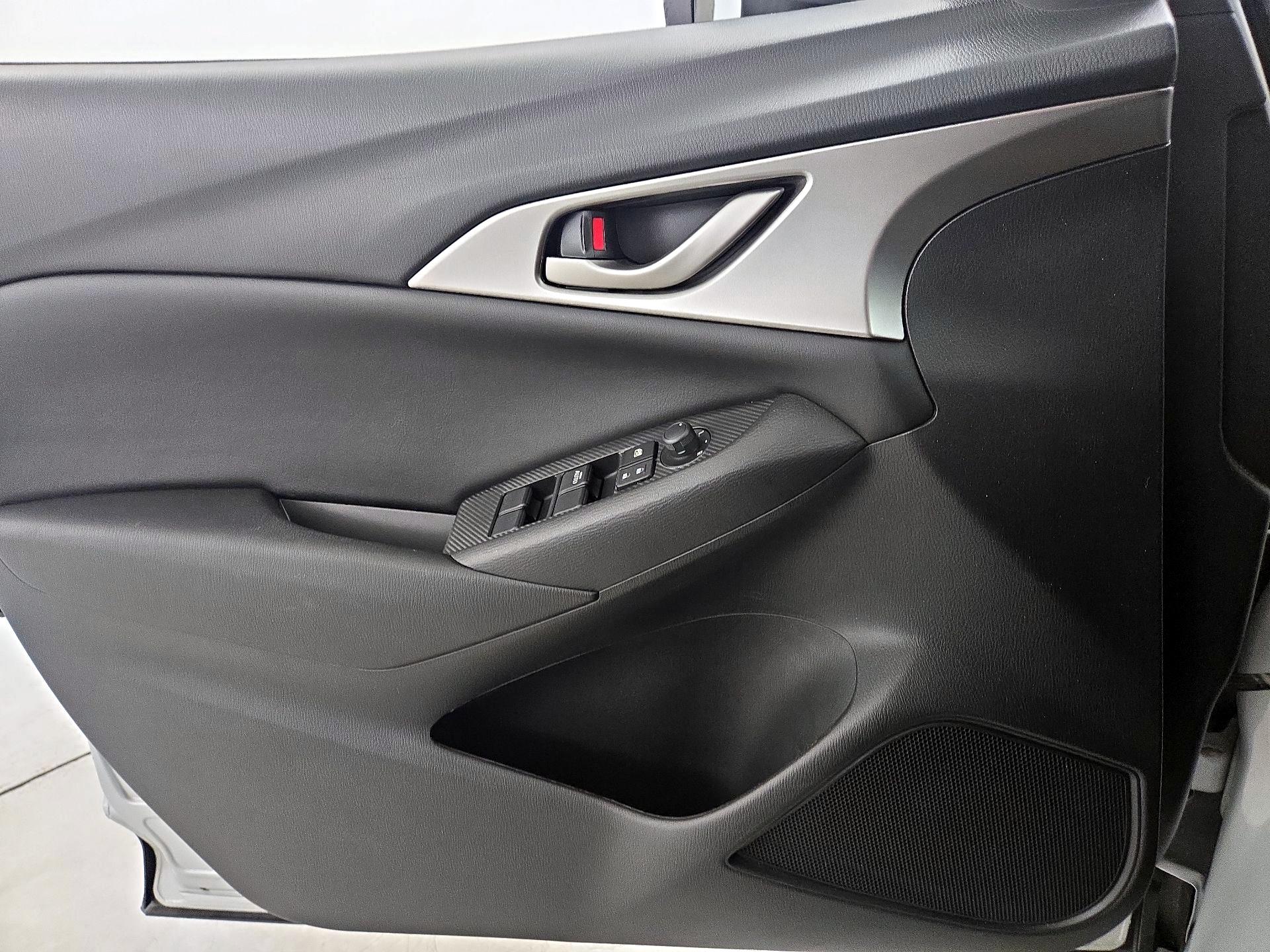 Thumbnail: 2021 Mazda CX-3 - 12