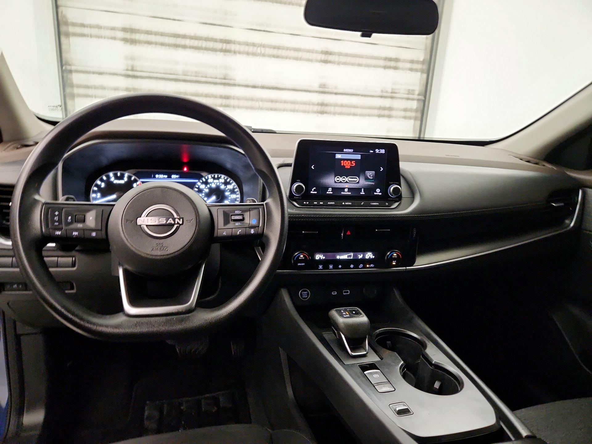 Thumbnail: 2023 Nissan Rogue - 9