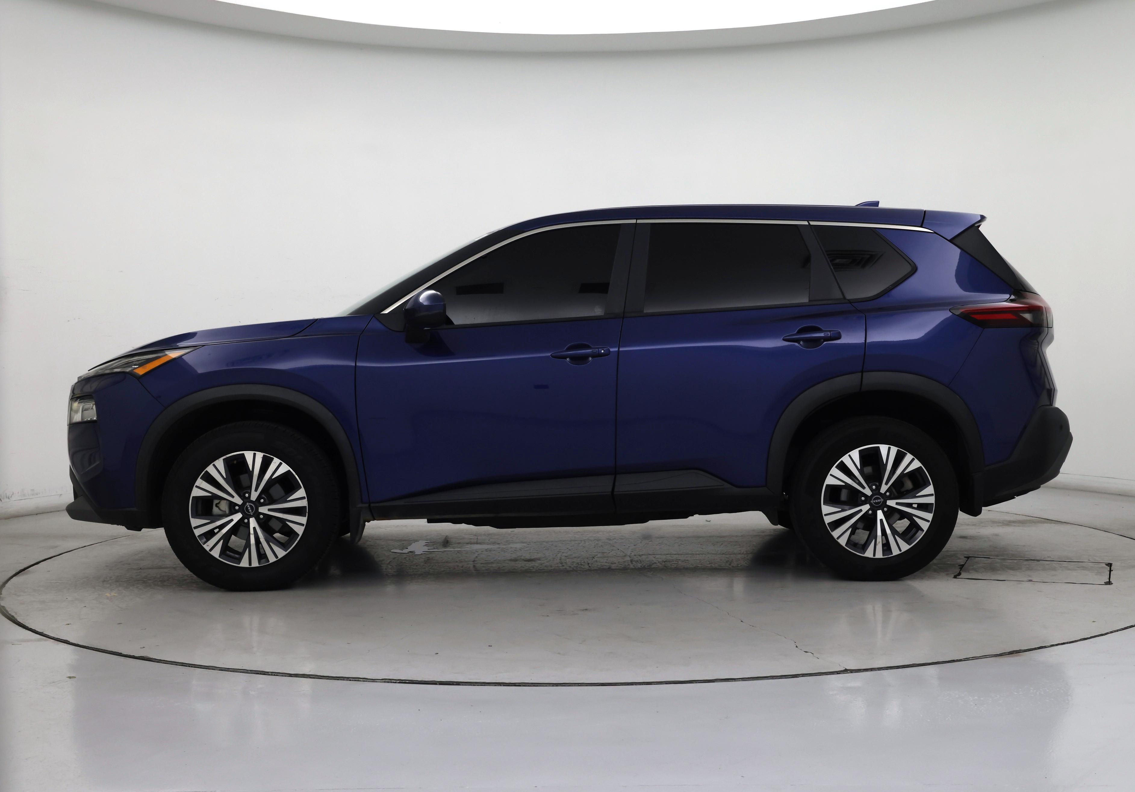 Thumbnail: 2023 Nissan Rogue - 3