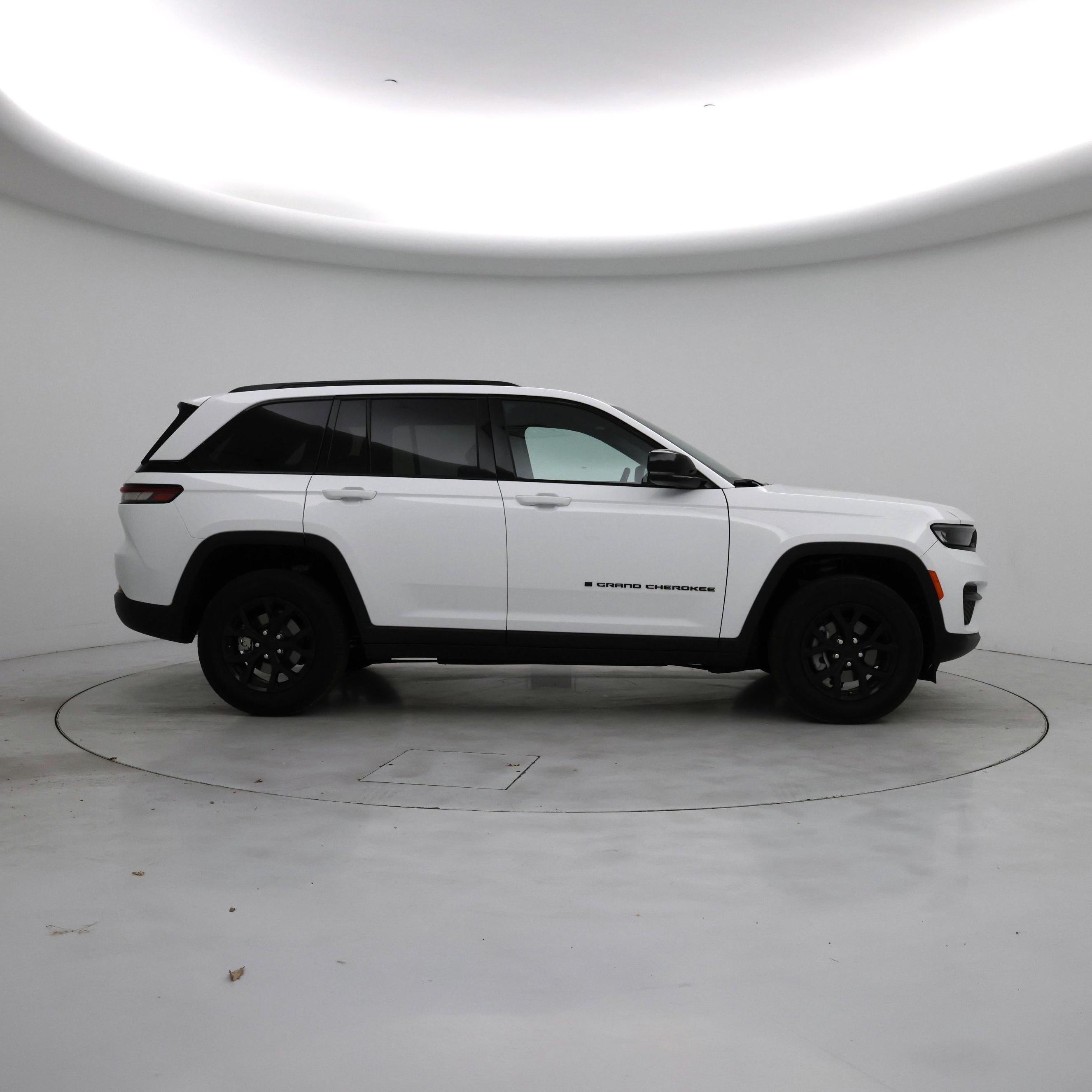 Thumbnail: 2025 Jeep Grand Cherokee - 7