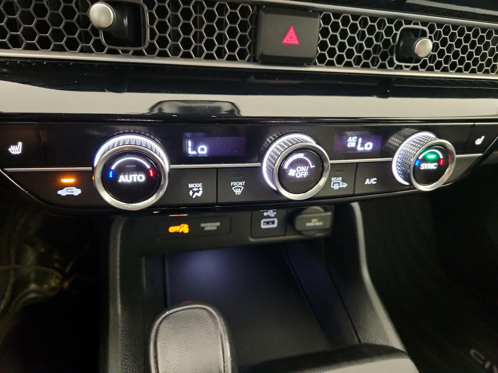 2024 Honda Civic EX - Photo 17