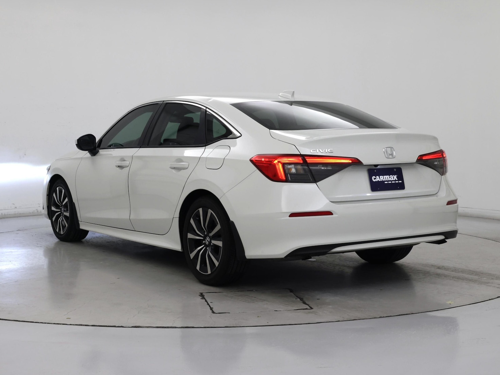 2024 Honda Civic EX - Photo 3