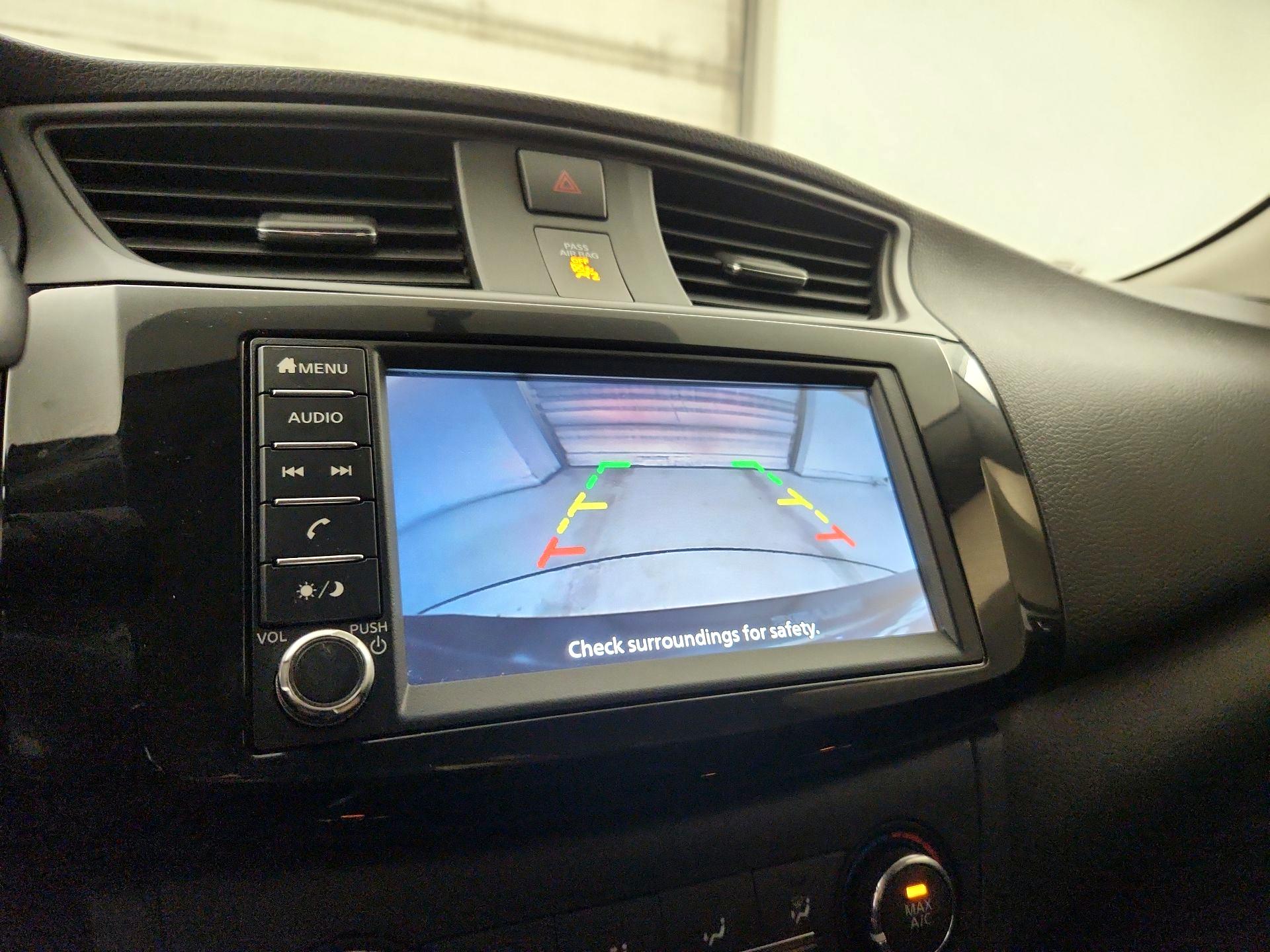 Thumbnail: 2019 Nissan Sentra - 14