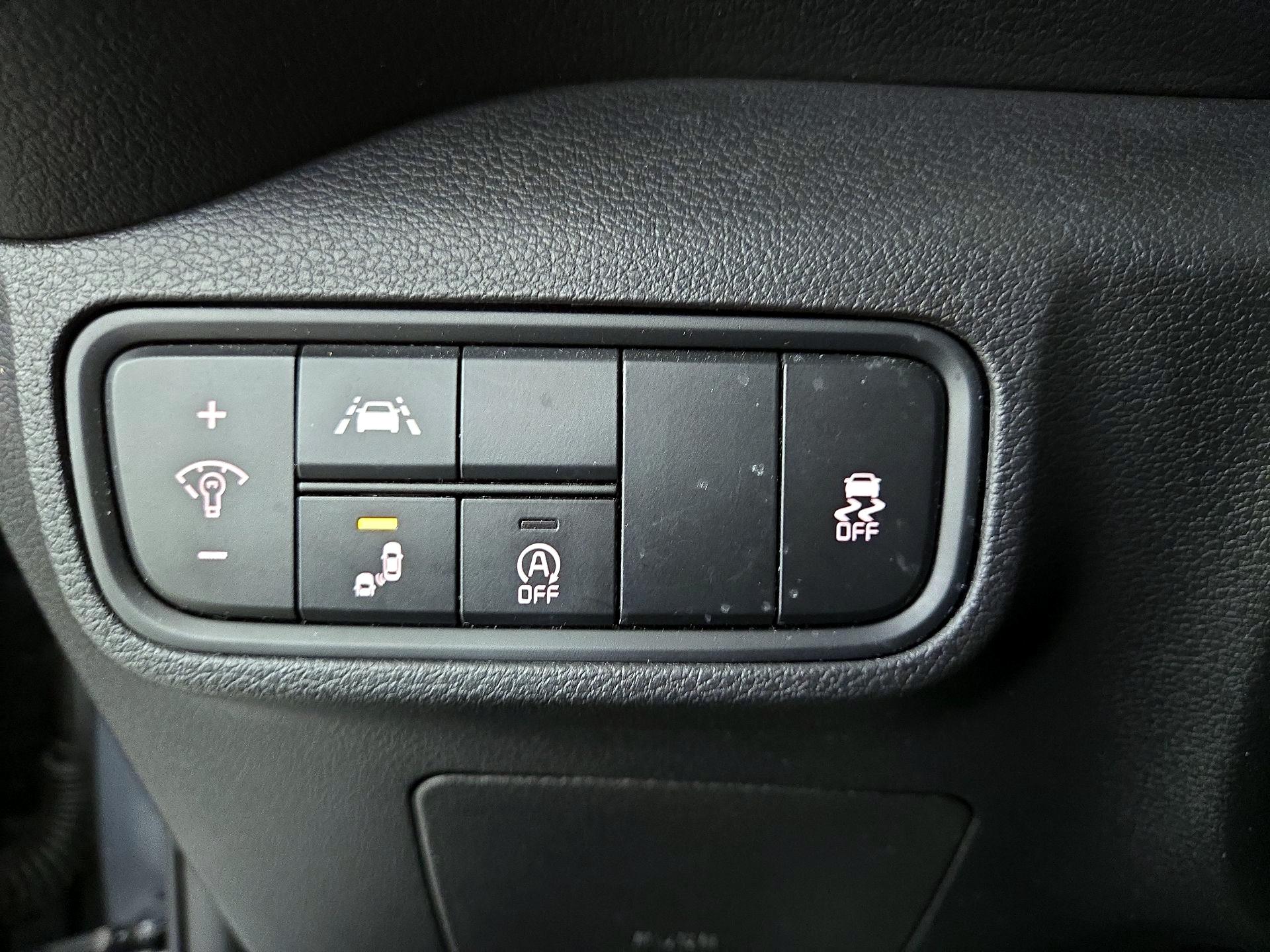 Thumbnail: 2021 Kia Soul - 13