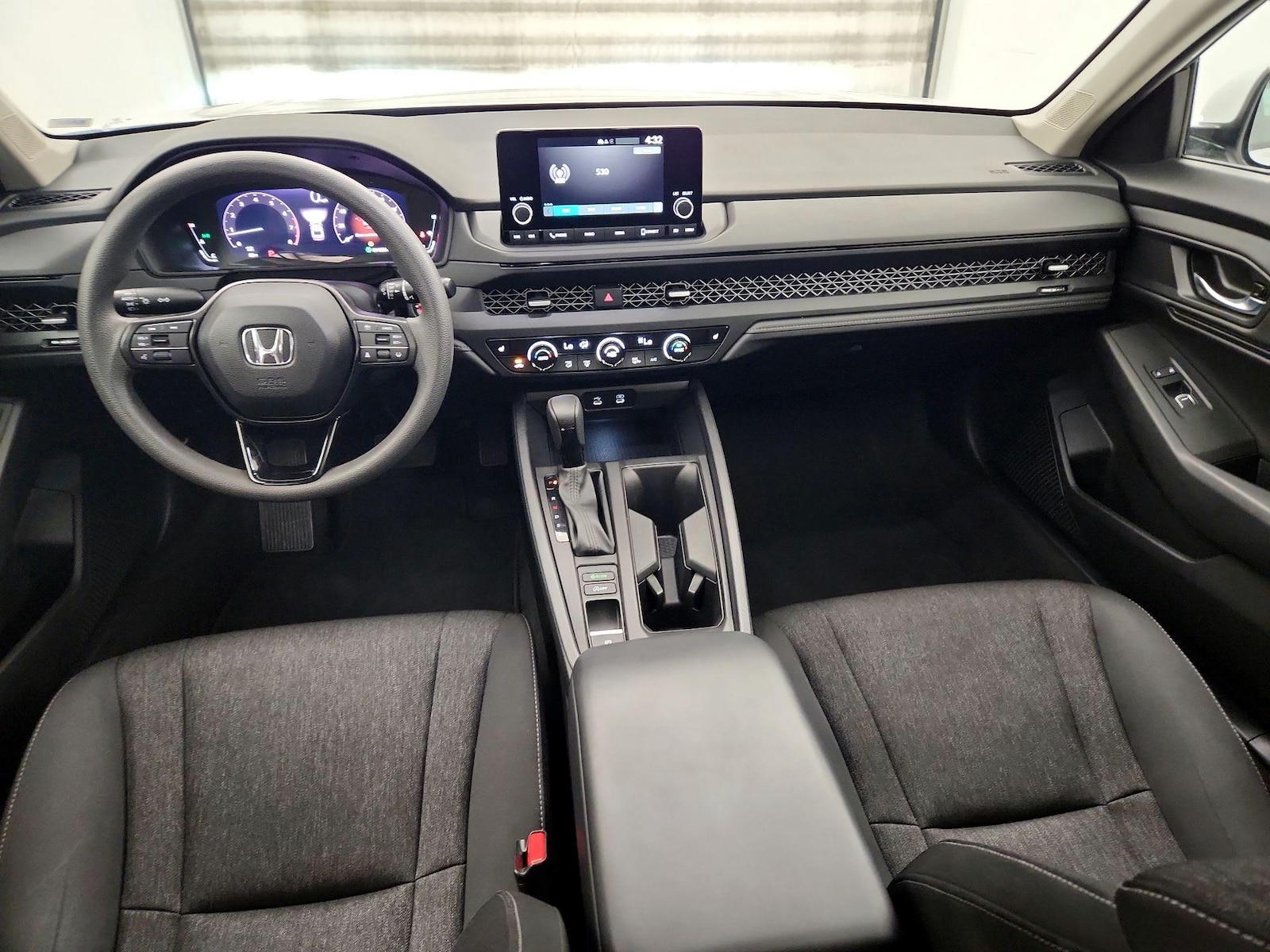 2024 Honda Accord EX - Photo 10