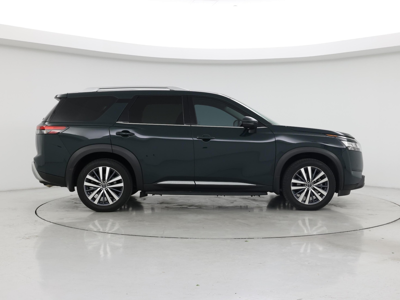 2022 Nissan Pathfinder Platinum - Photo 8