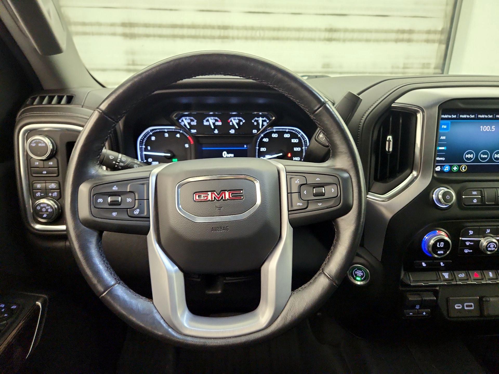 Thumbnail: 2023 GMC Sierra 3500 - 10