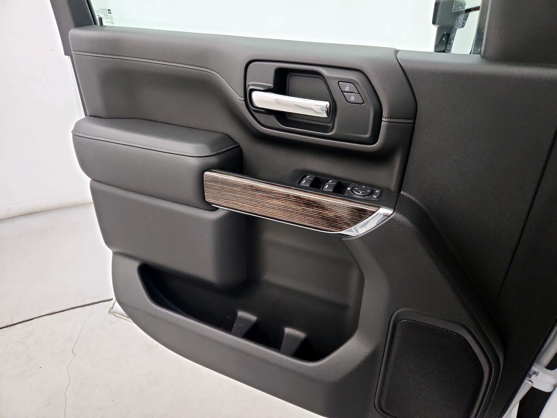 Thumbnail: 2023 GMC Sierra 3500 - 12