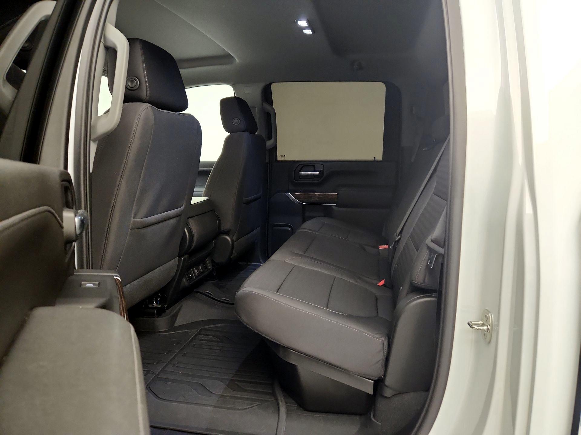 Thumbnail: 2023 GMC Sierra 3500 - 19