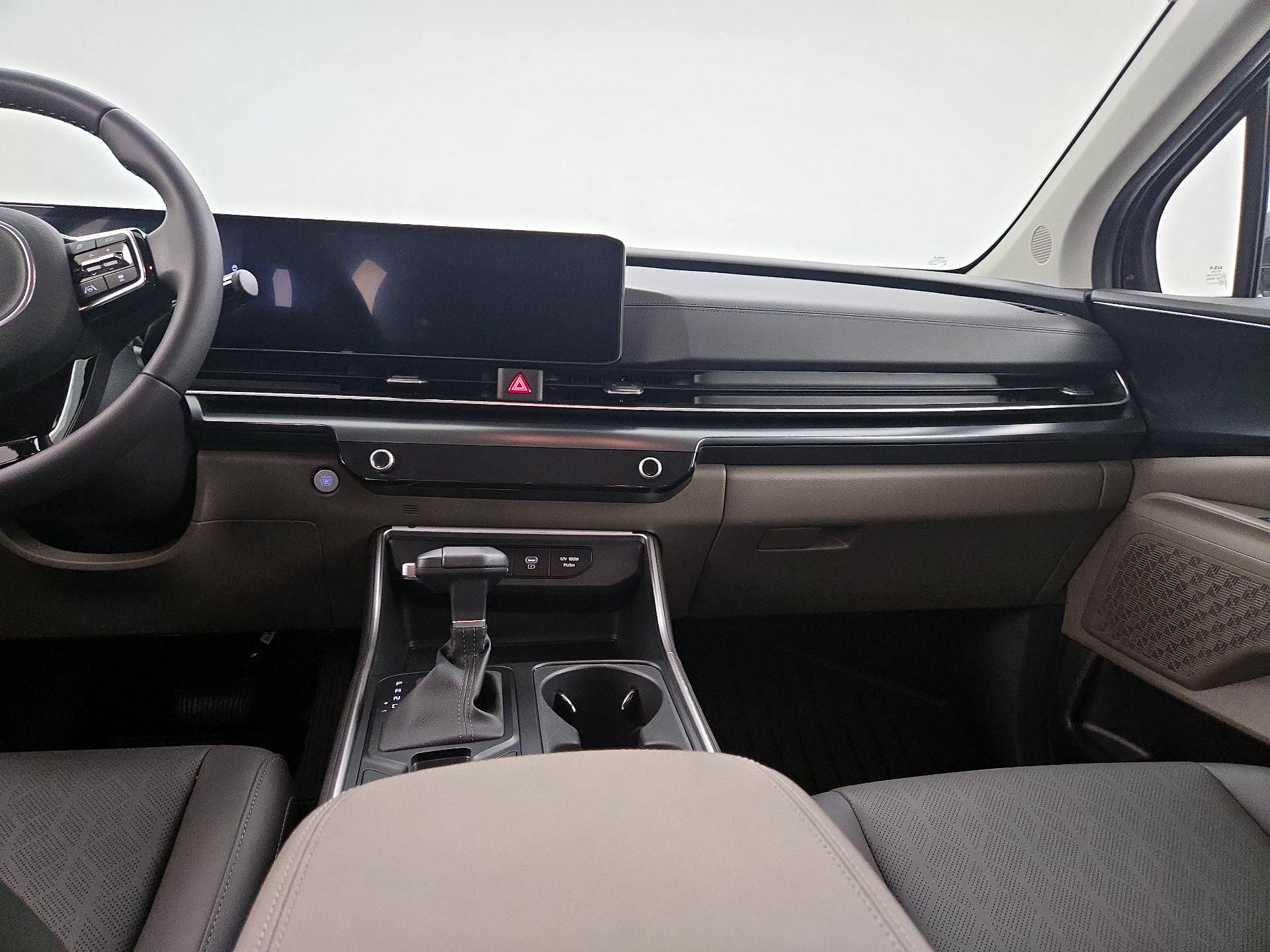 Thumbnail: 2026 Kia Carnival - 9