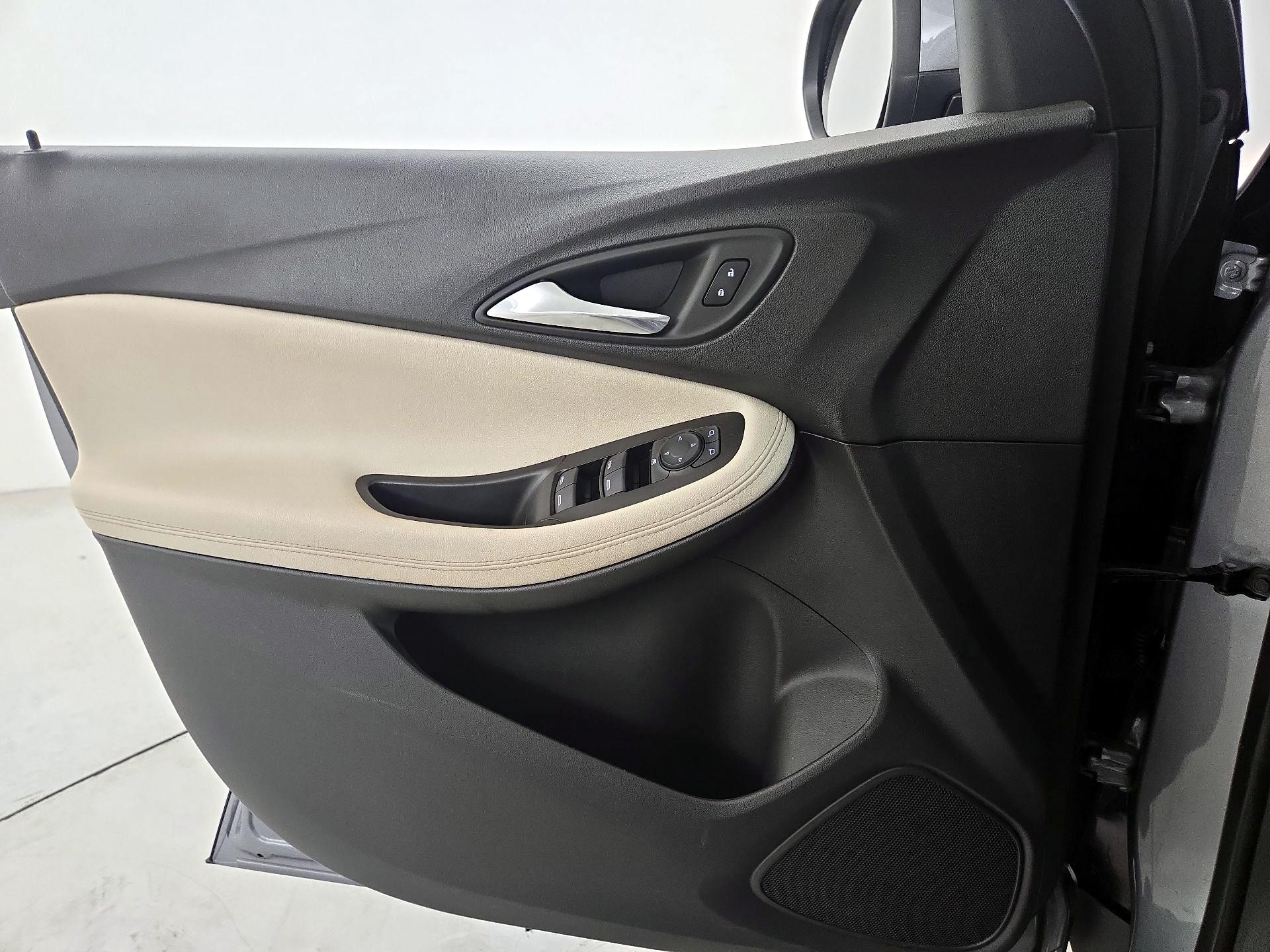 Thumbnail: 2023 Buick Encore GX - 12