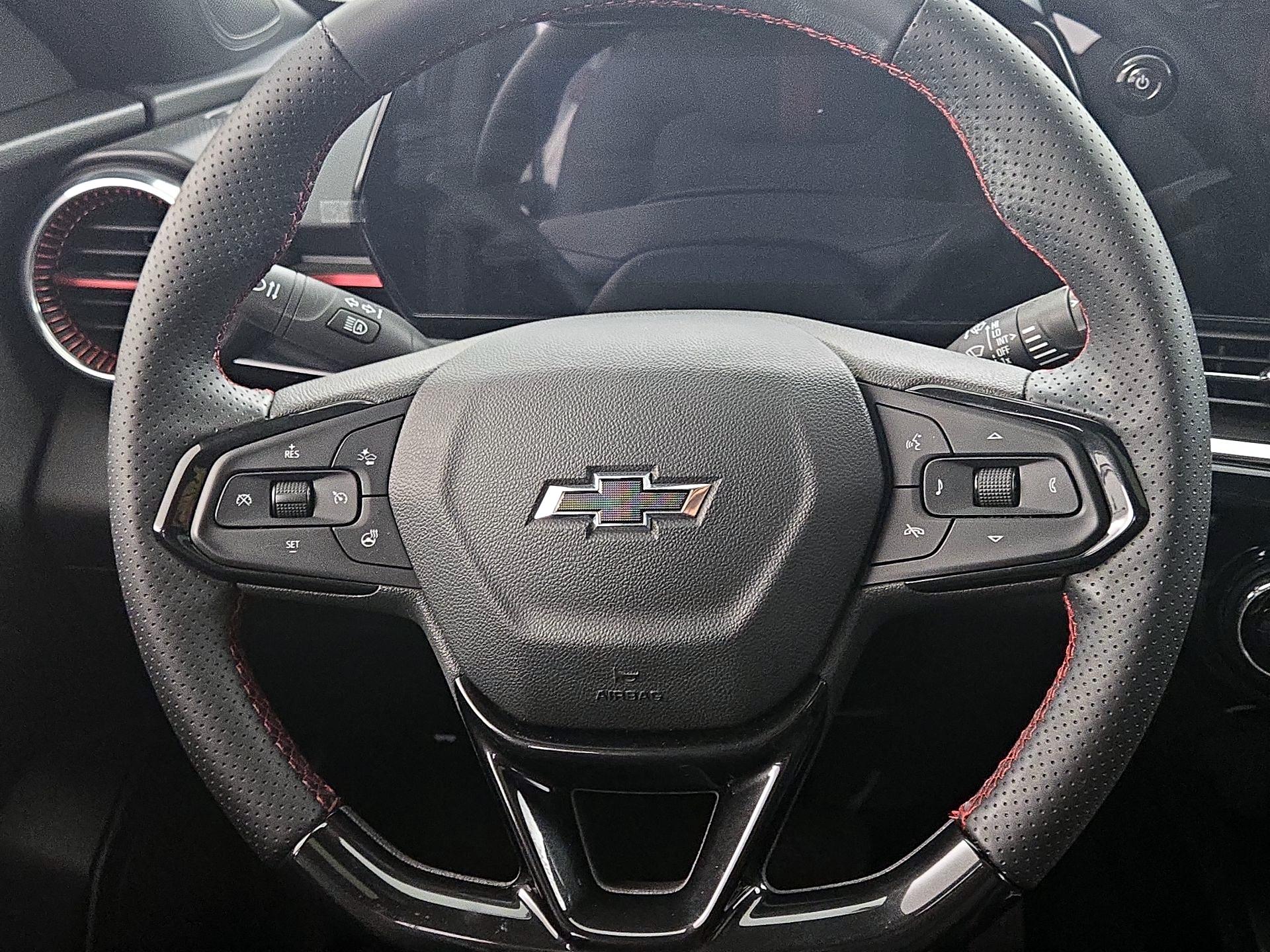 Thumbnail: 2025 Chevrolet Trax - 10