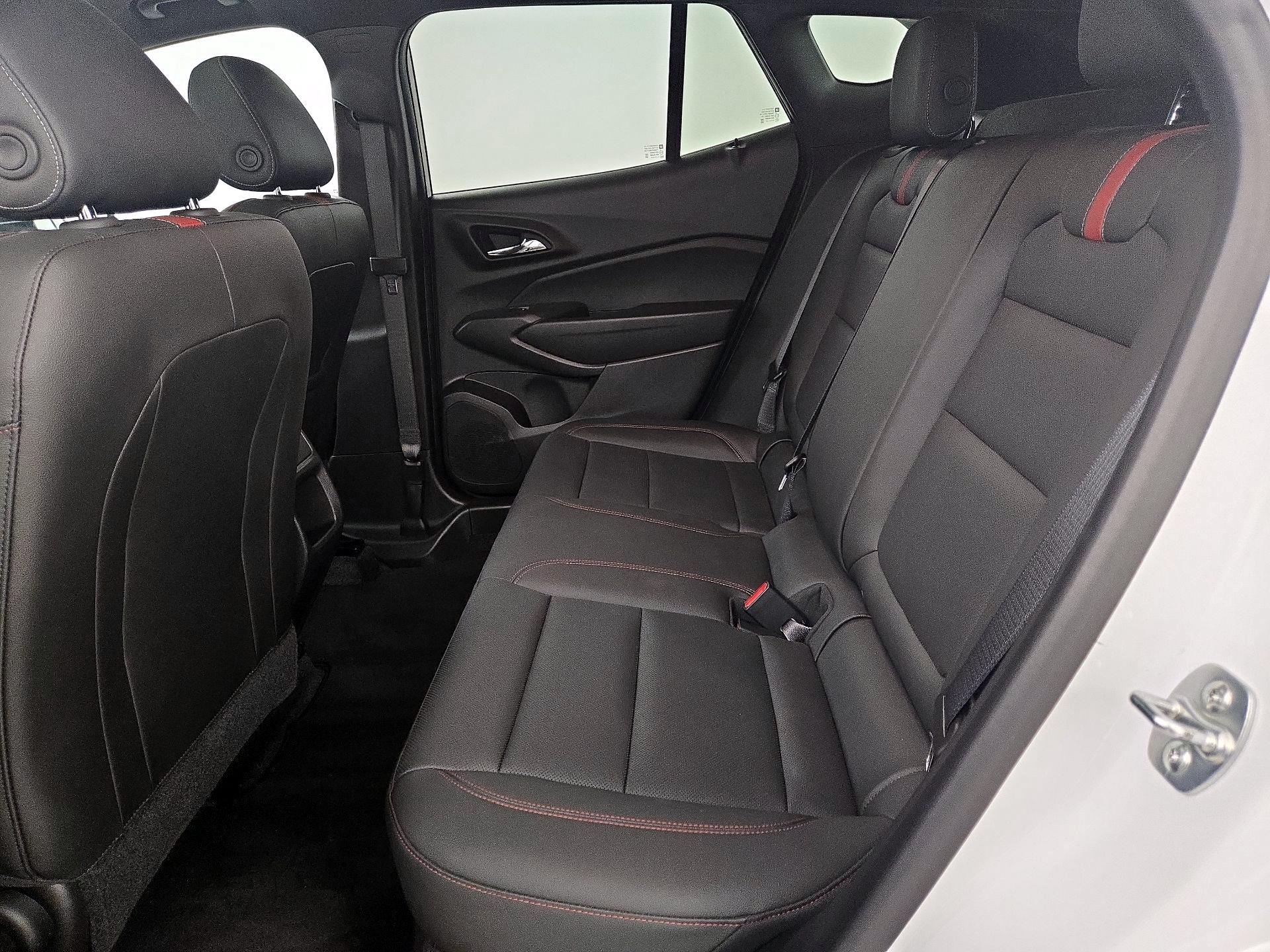 Thumbnail: 2024 Chevrolet Trax - 20